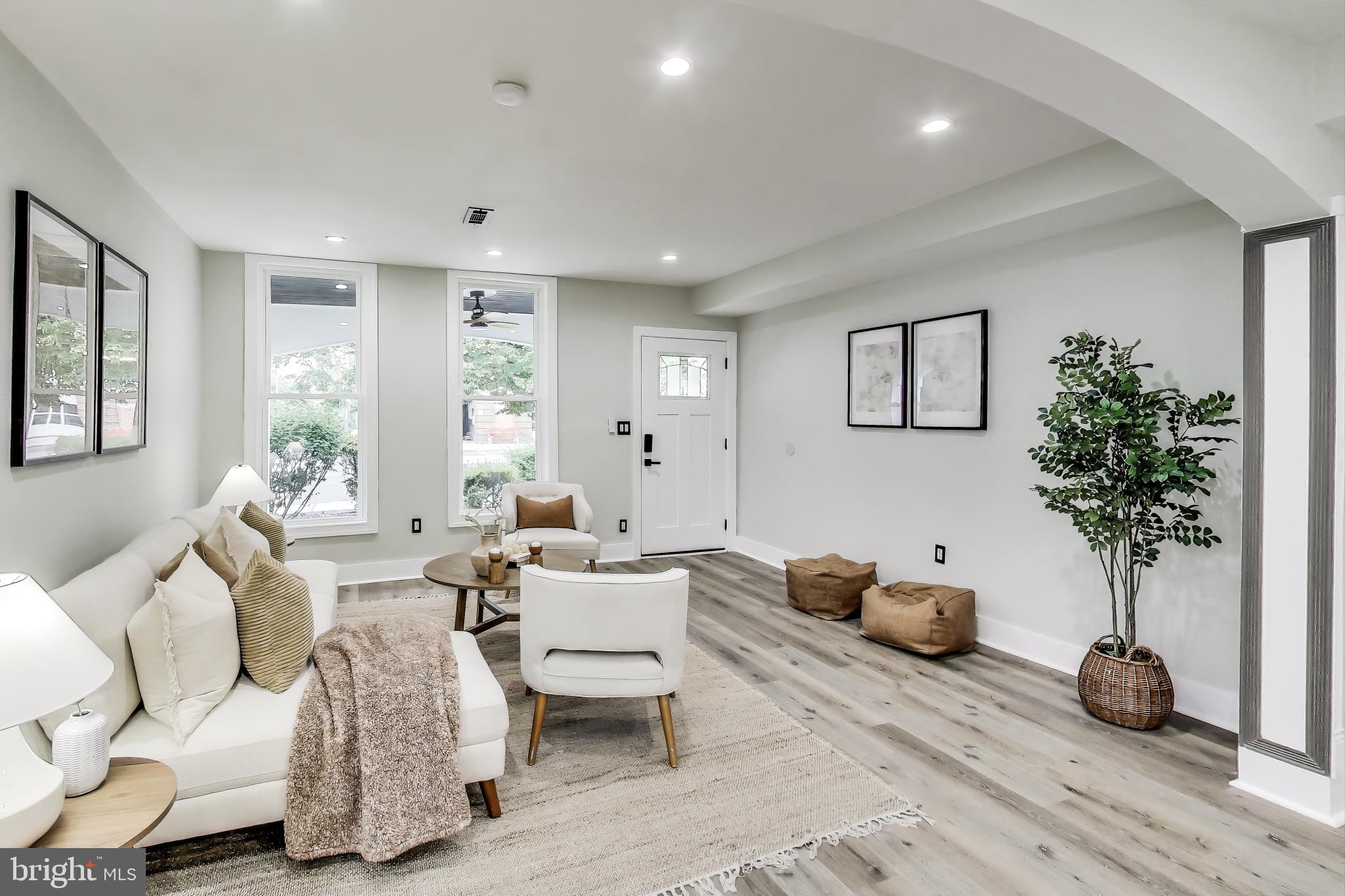 HAMPDEN HISTORIC DISTRICT - Residential