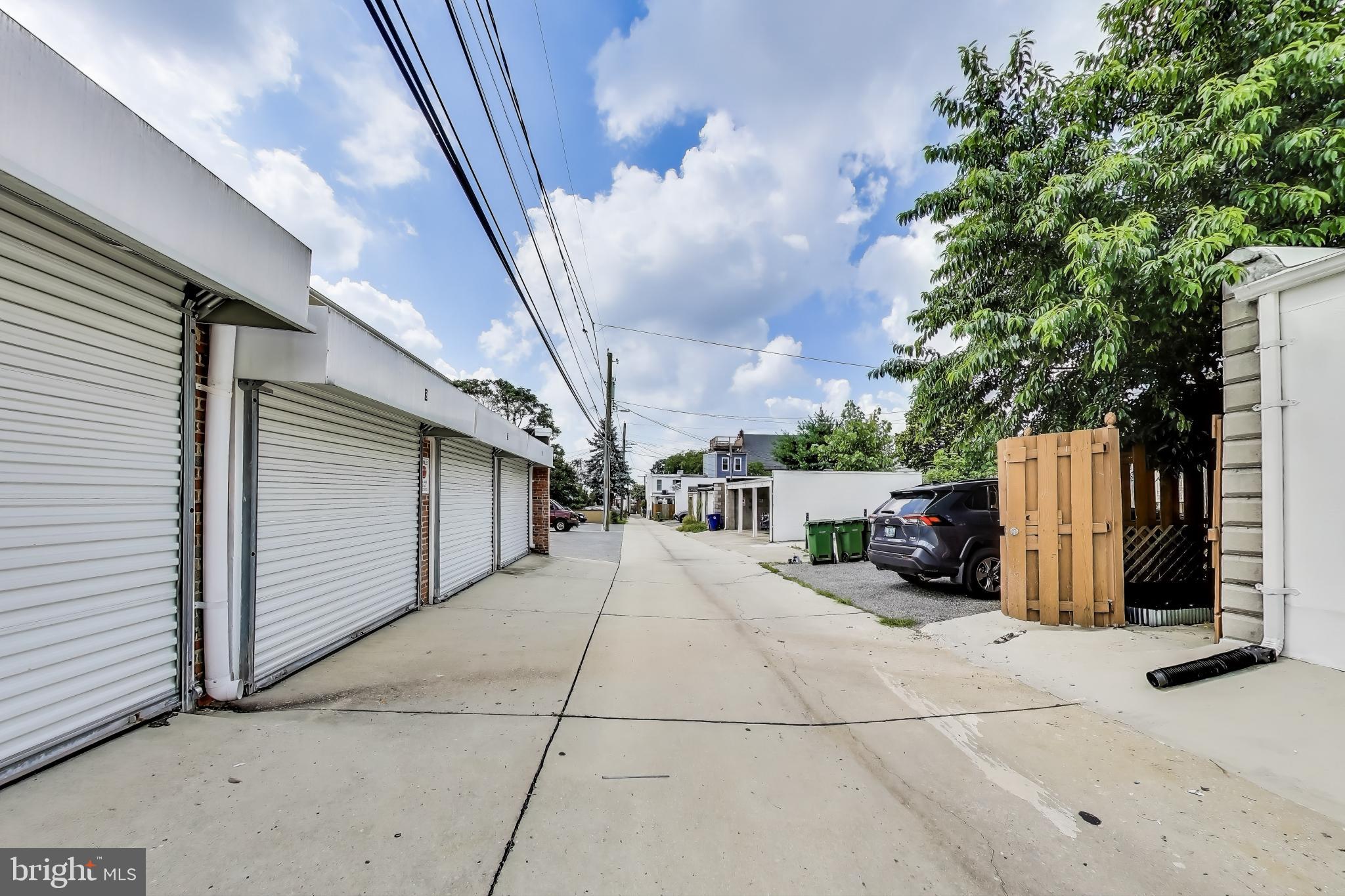 HAMPDEN HISTORIC DISTRICT - Residential
