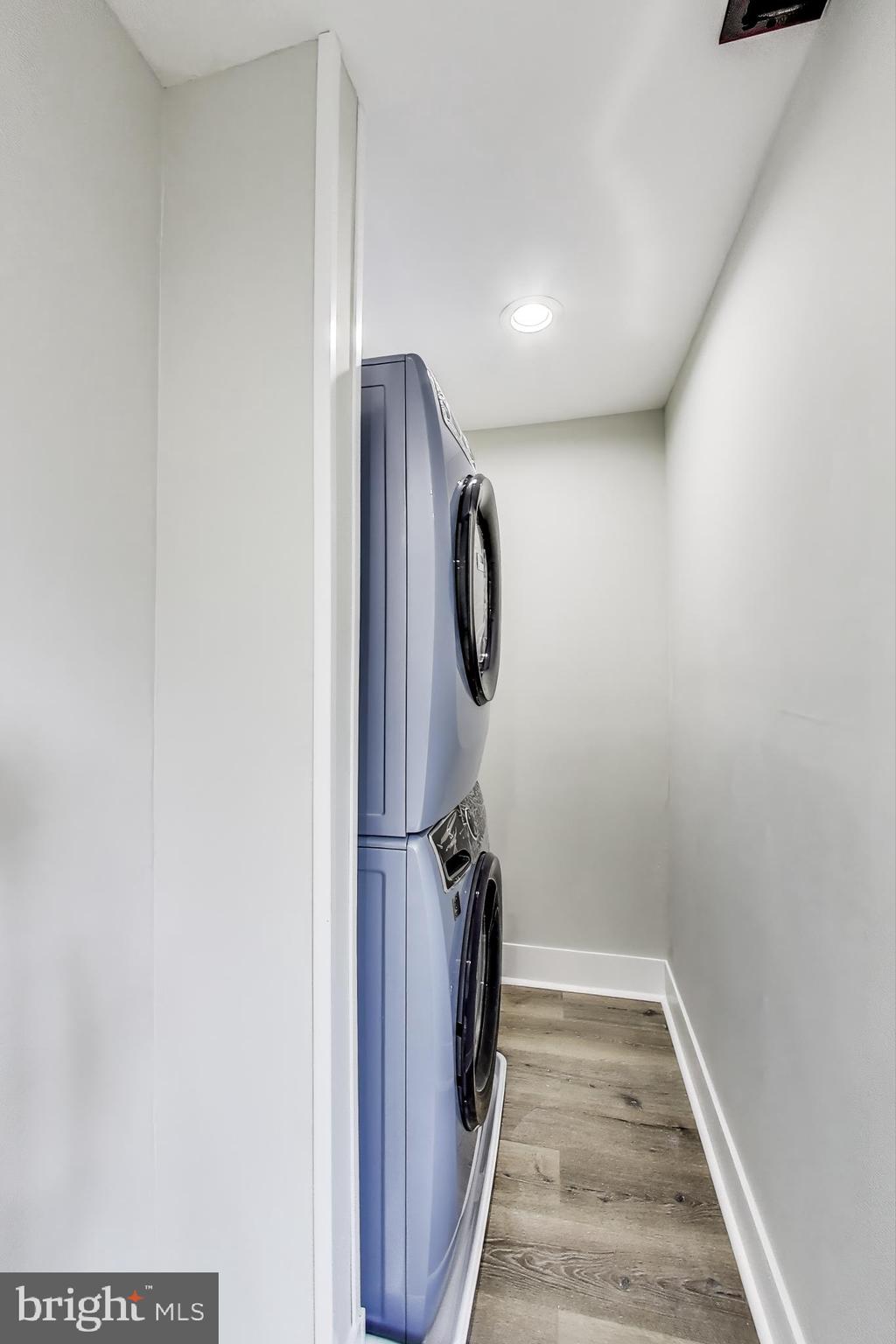 HAMPDEN HISTORIC DISTRICT - Residential