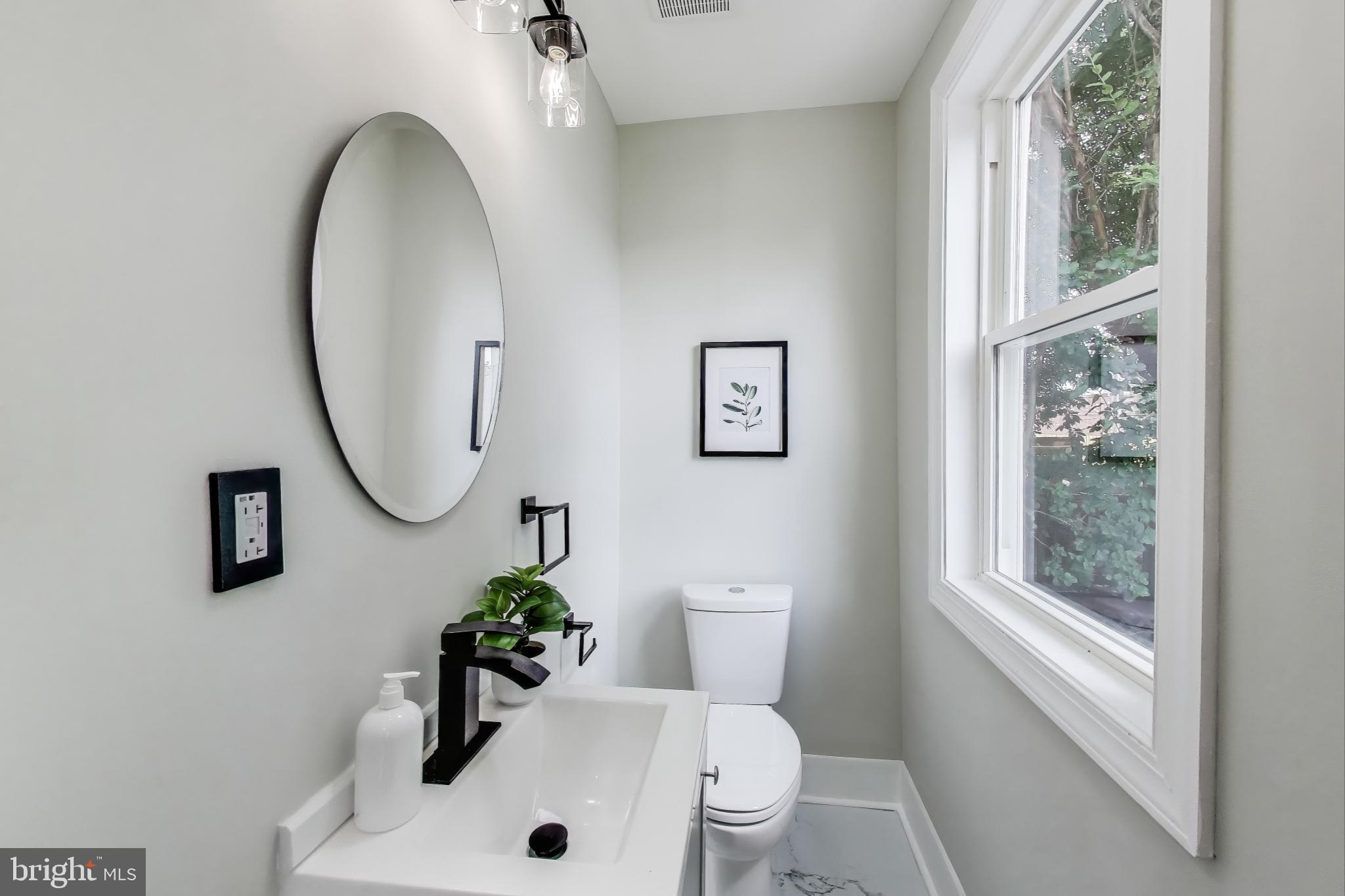 HAMPDEN HISTORIC DISTRICT - Residential