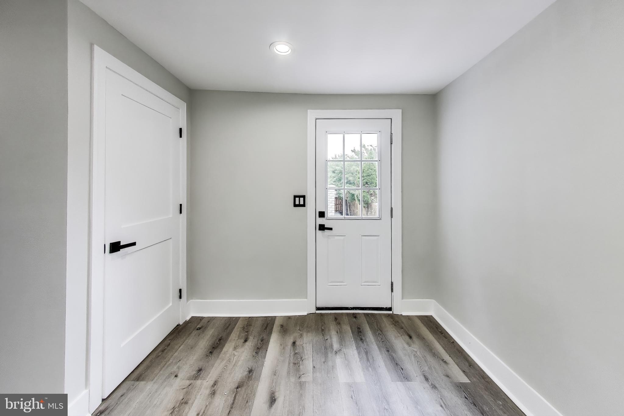 HAMPDEN HISTORIC DISTRICT - Residential