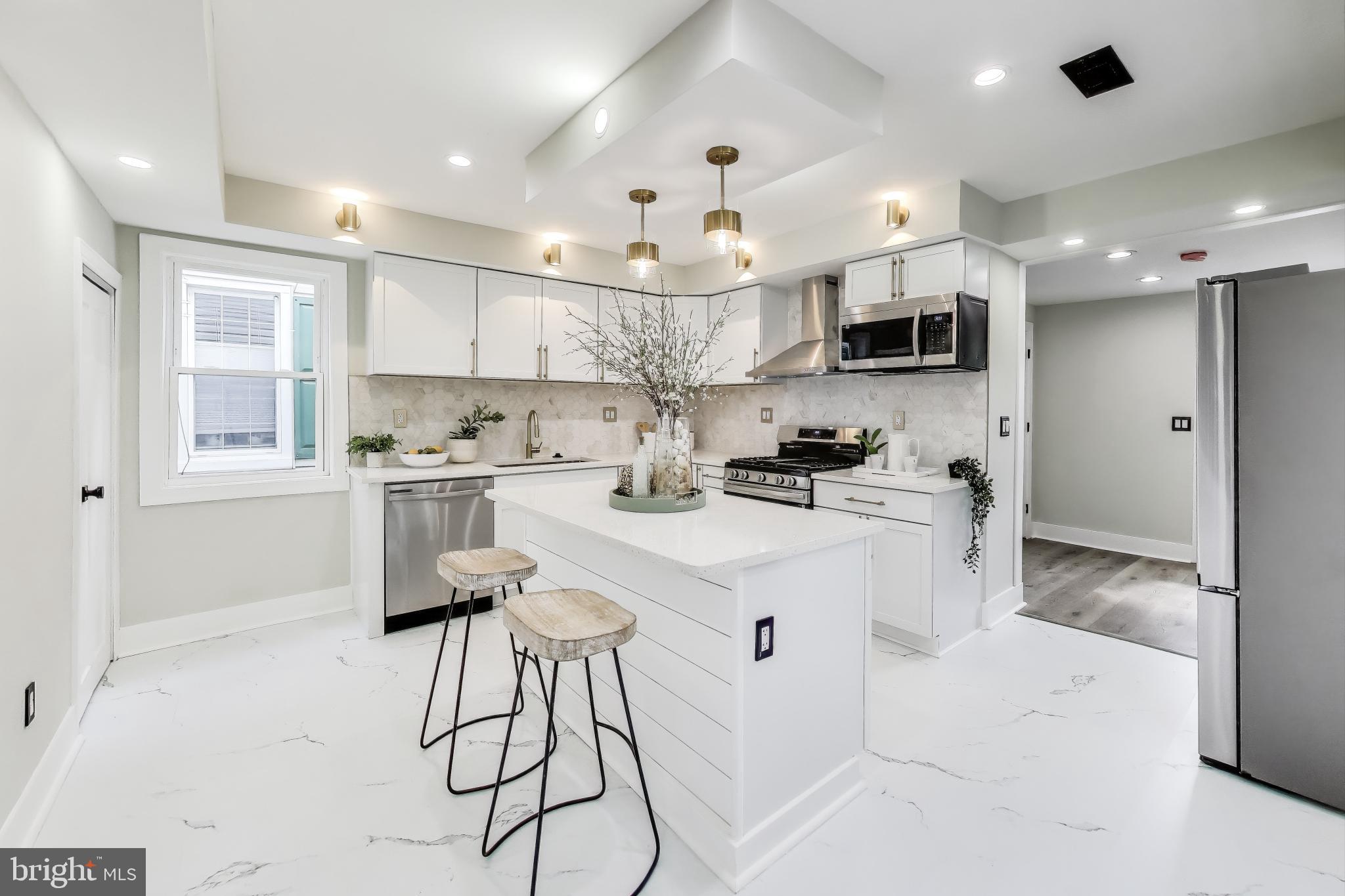 HAMPDEN HISTORIC DISTRICT - Residential