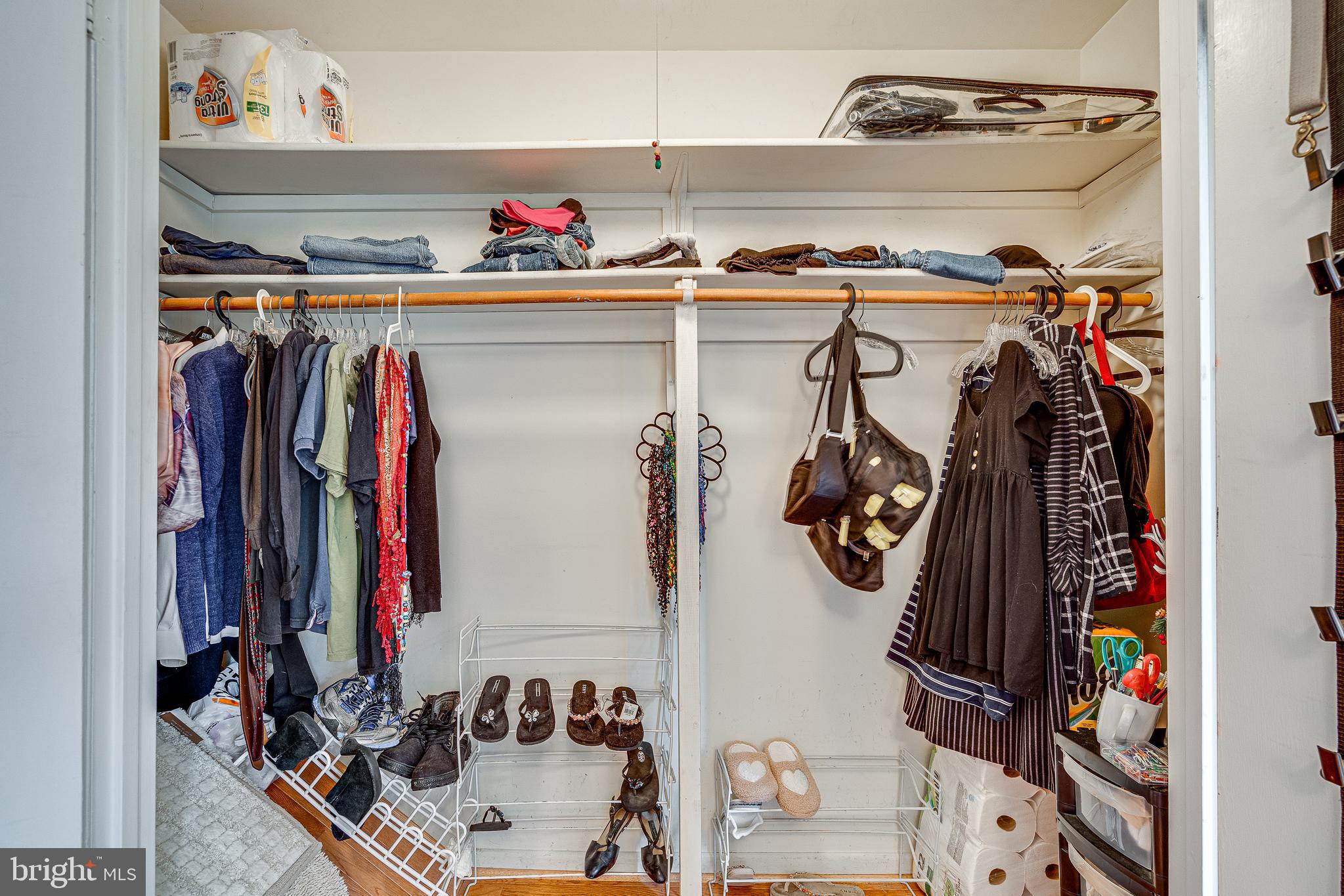 BEVERLY HILLS - Residential