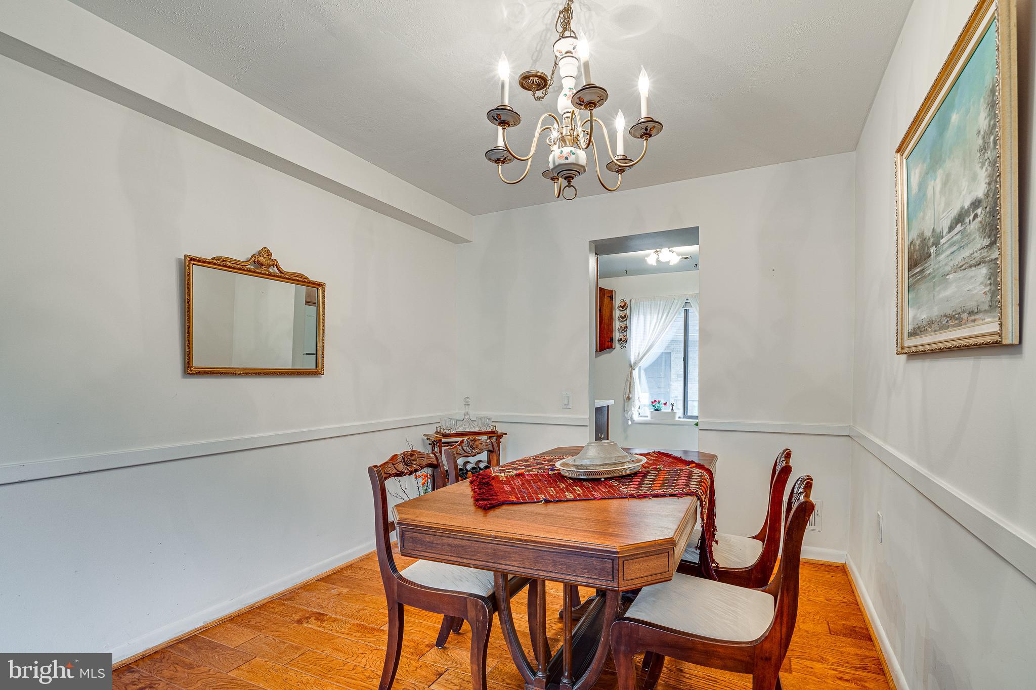 BEVERLY HILLS - Residential