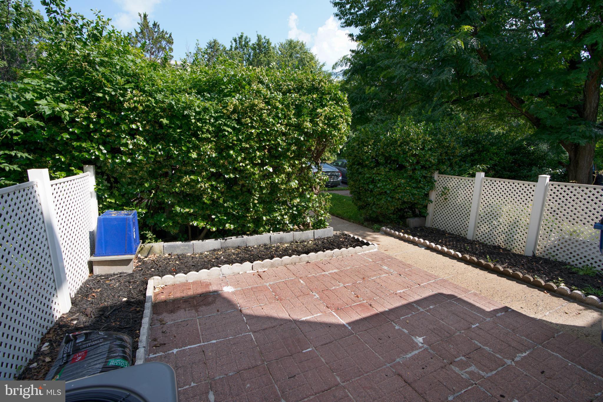 NEWGATE - Residential Lease