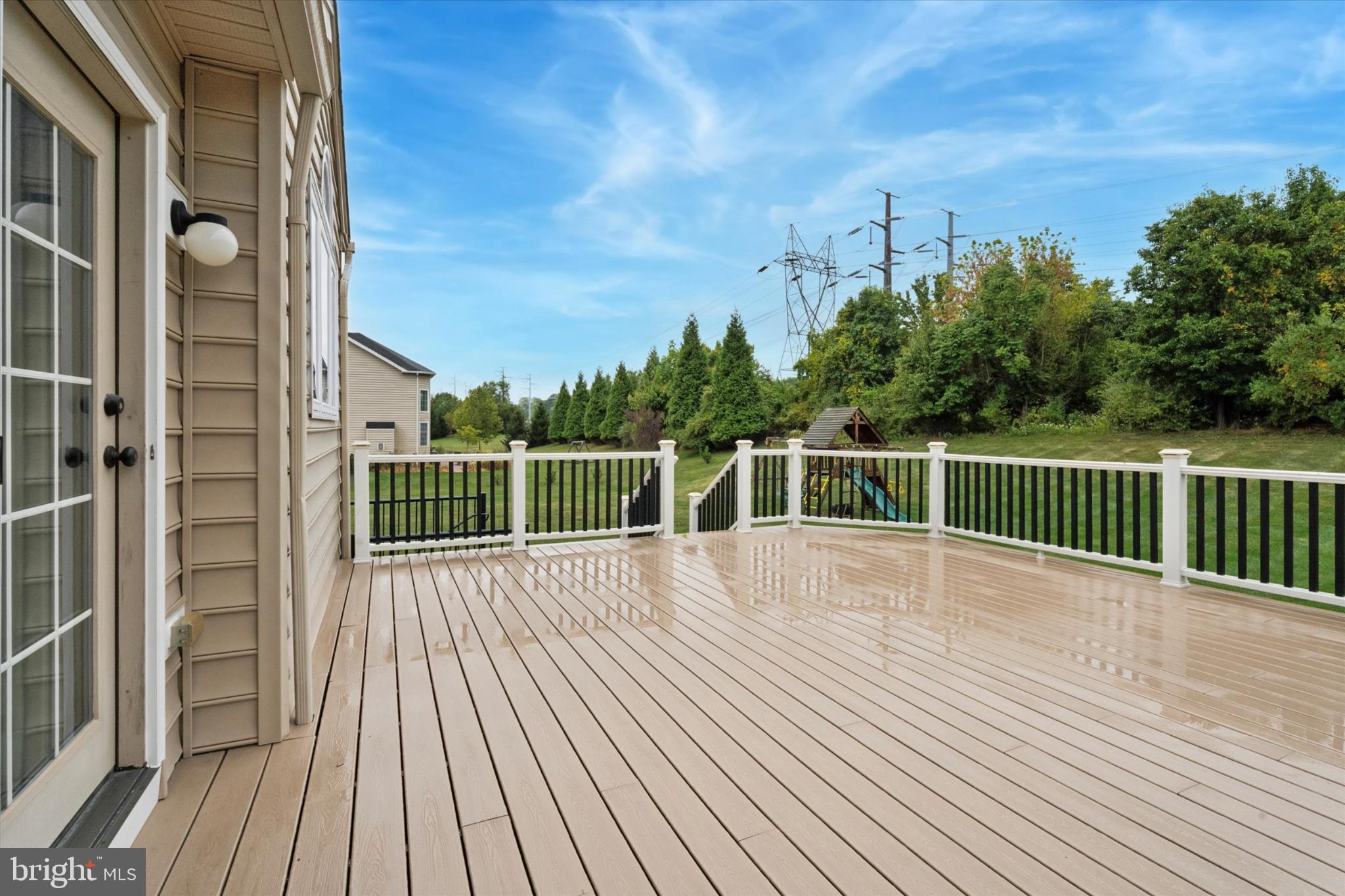 RIVERSIDE AT PROV - Residential