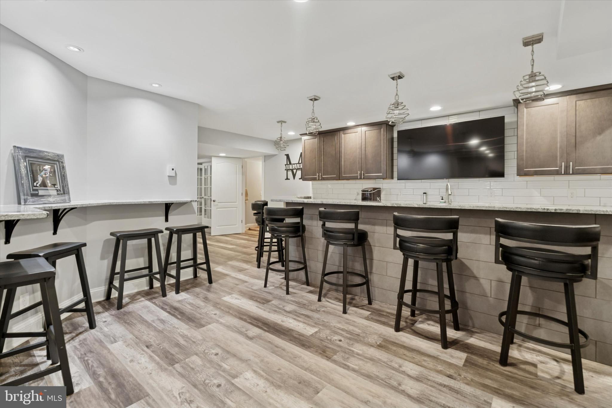 RIVERSIDE AT PROV - Residential