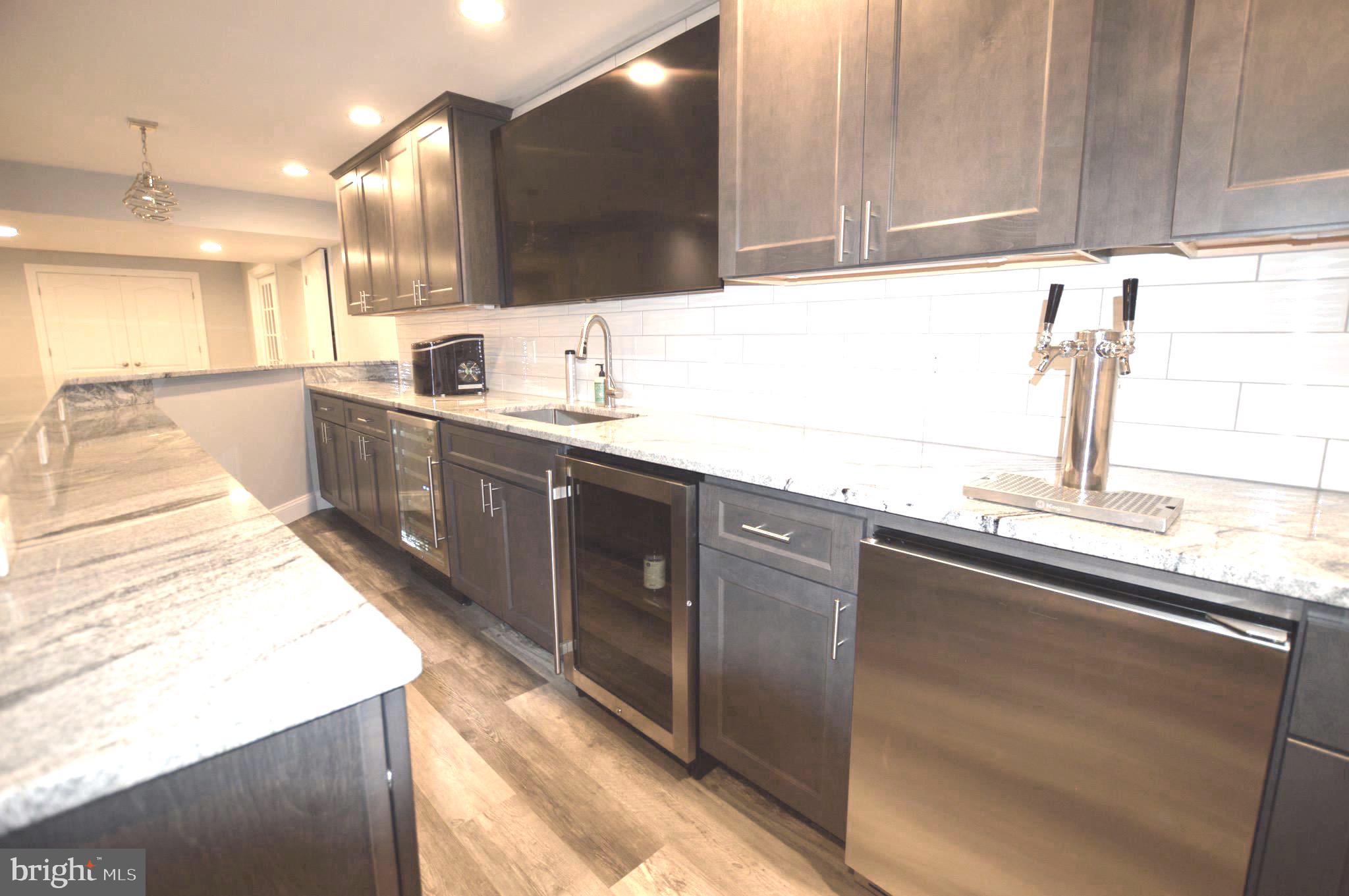 RIVERSIDE AT PROV - Residential