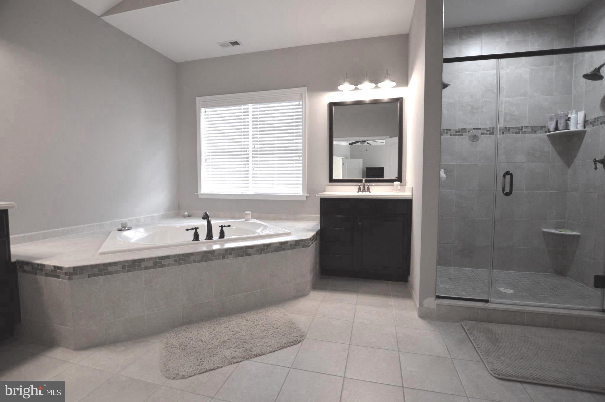 RIVERSIDE AT PROV - Residential