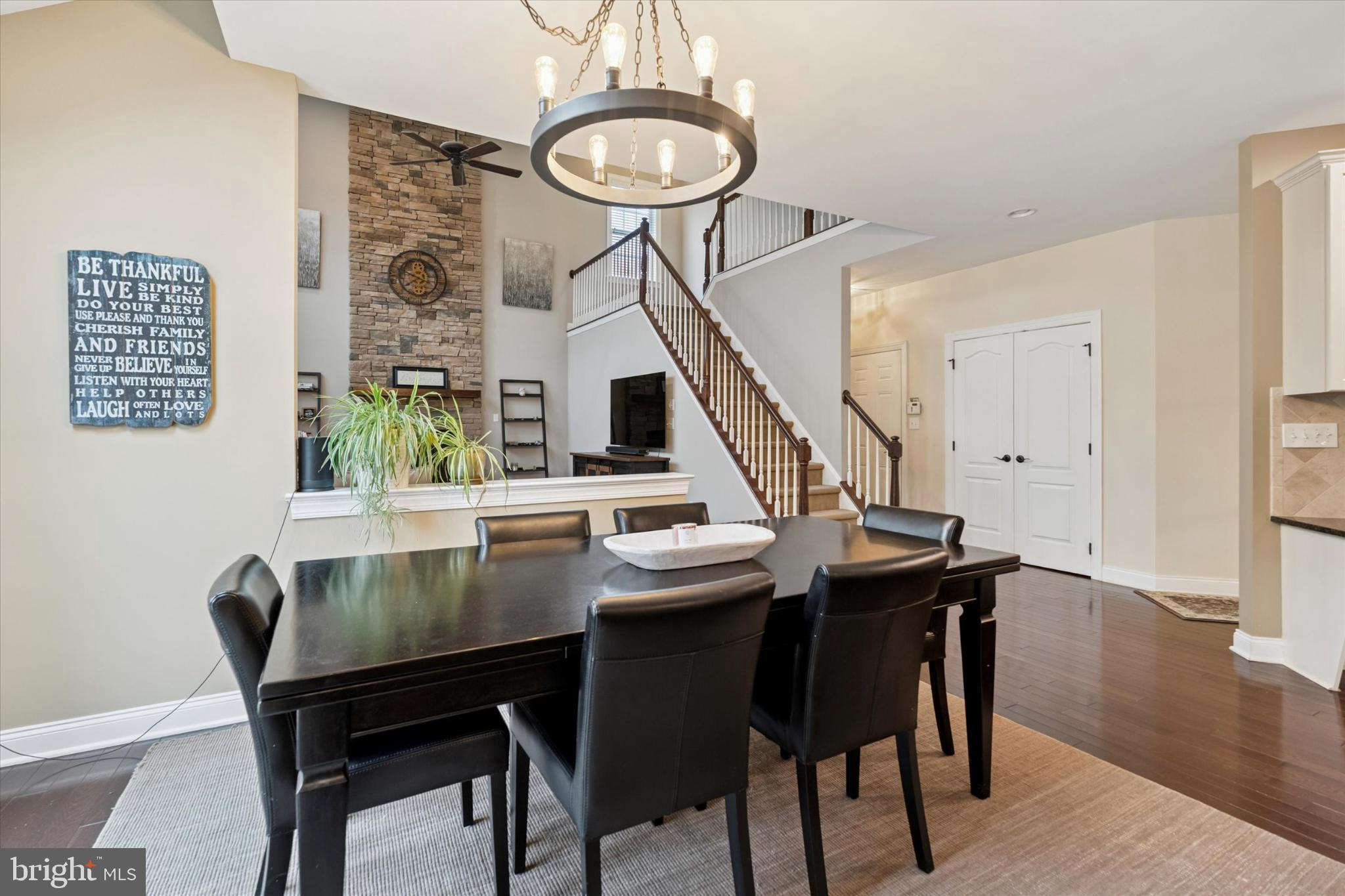 RIVERSIDE AT PROV - Residential