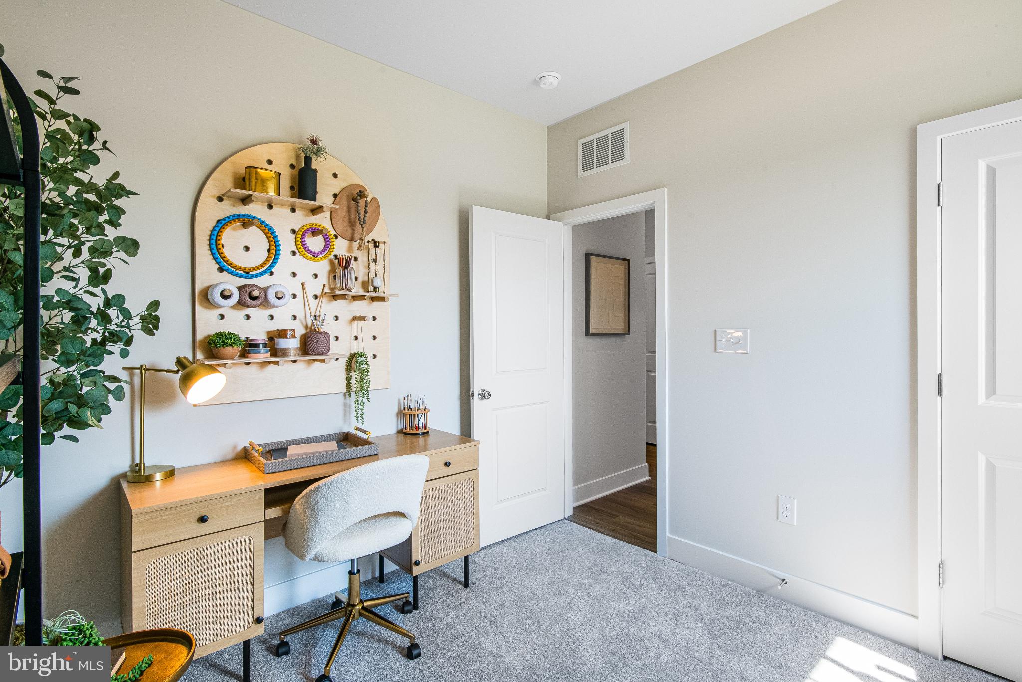 FOREST LANDING - ELLENDALE - Residential