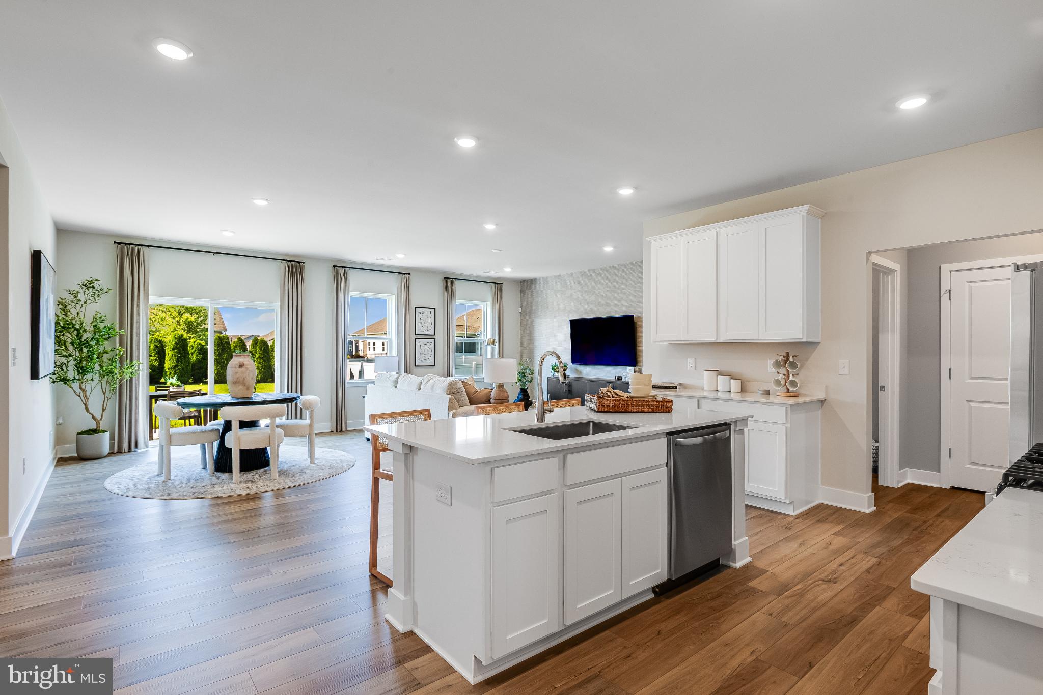 FOREST LANDING - ELLENDALE - Residential