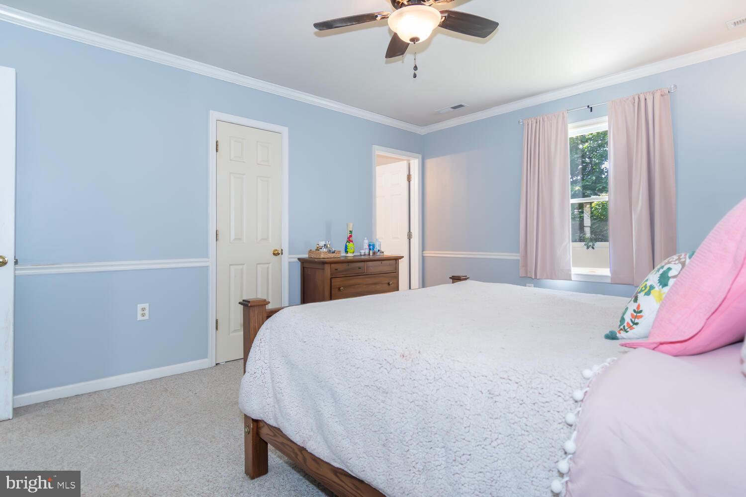 QUEENSTOWN VILLAGE - Residential Lease