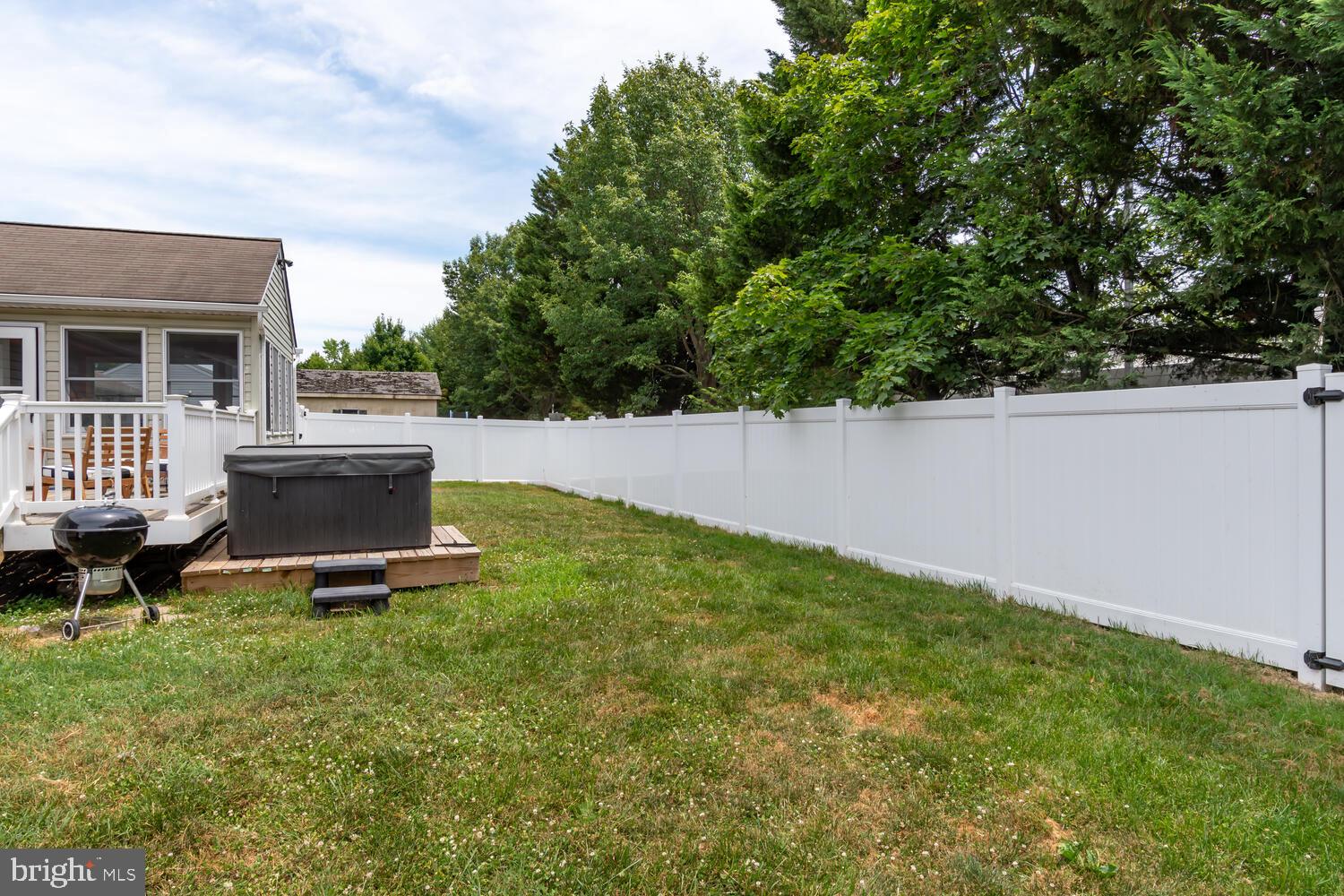 QUEENSTOWN VILLAGE - Residential Lease