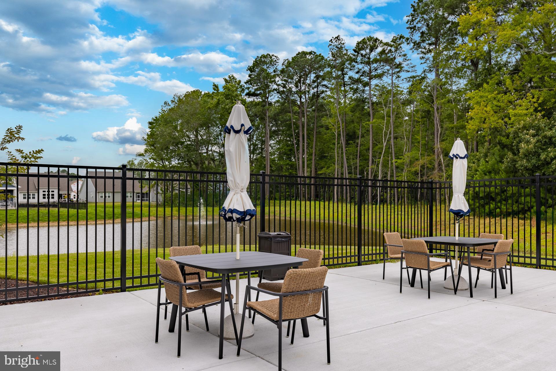 SANDPIPER COVE - Residential