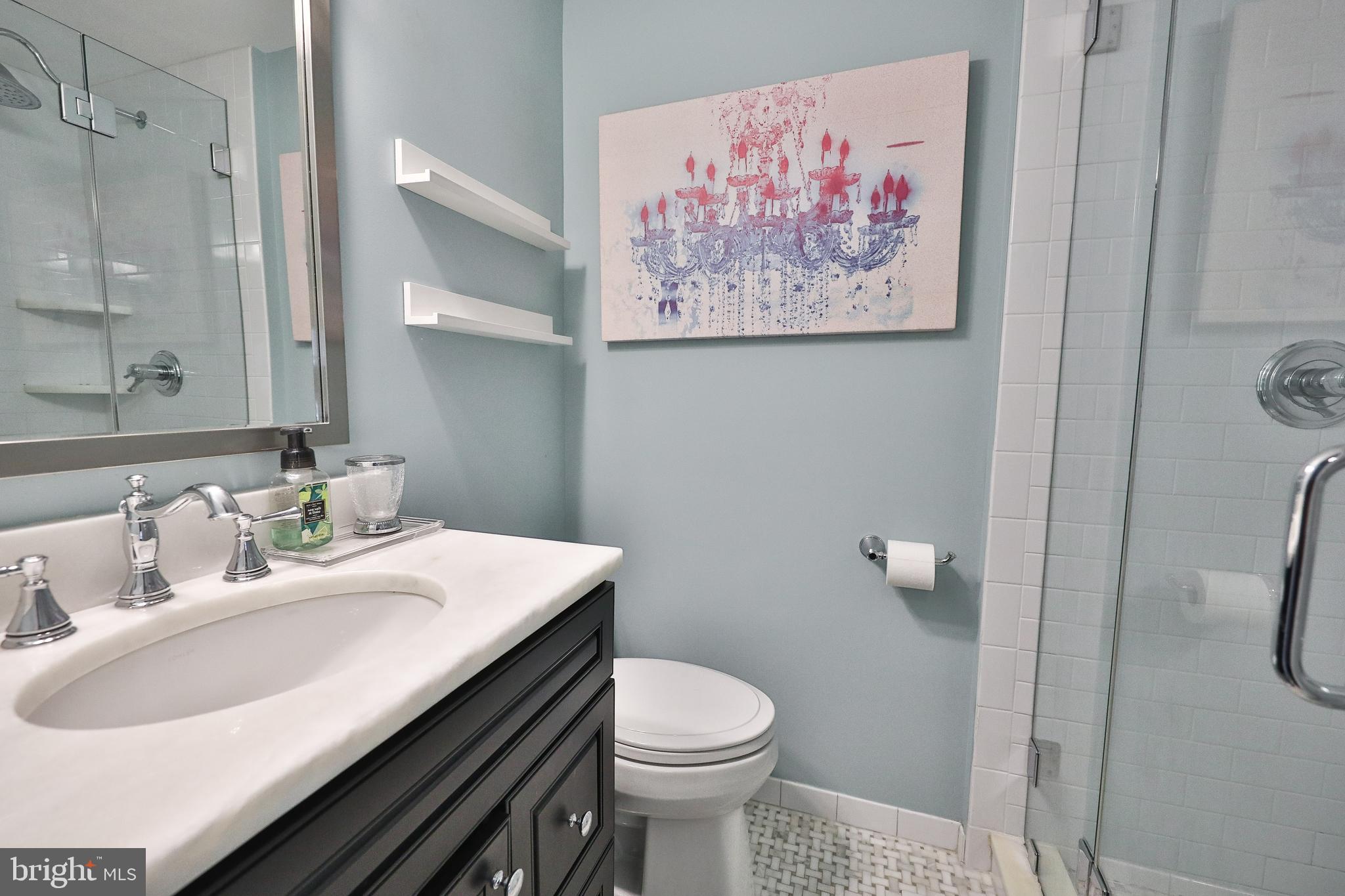 WASHINGTON SQ - Residential