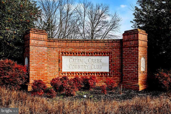 CATTAIL CREEK - Residential