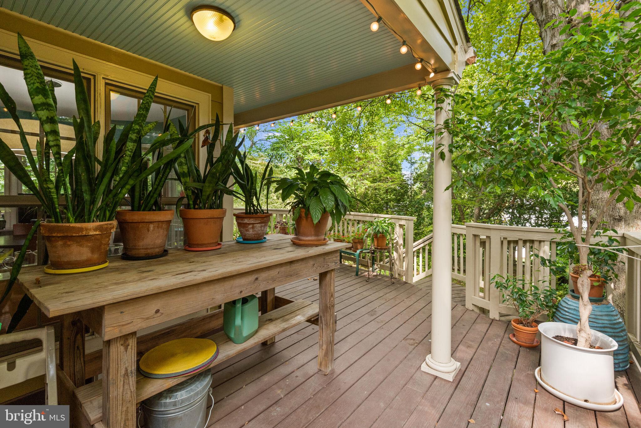 BATTERY PARK HILLS - Residential