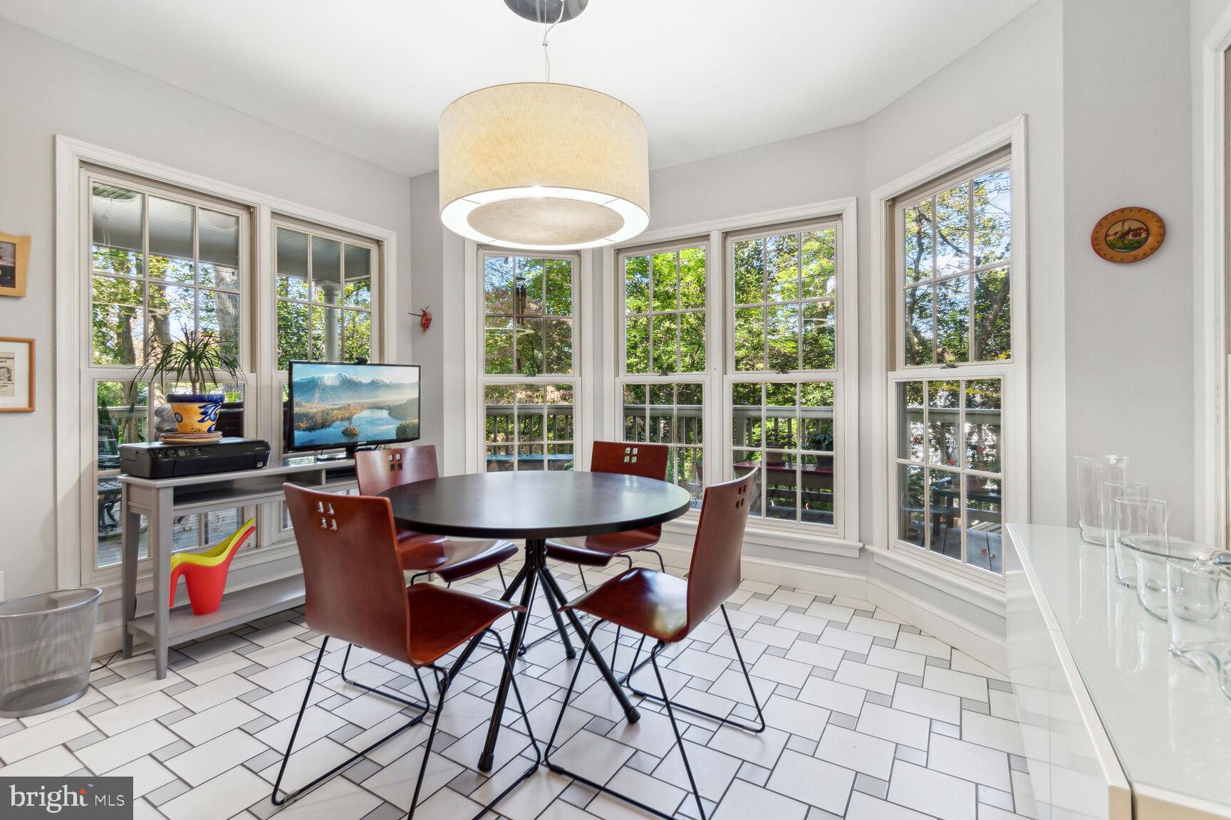 BATTERY PARK HILLS - Residential