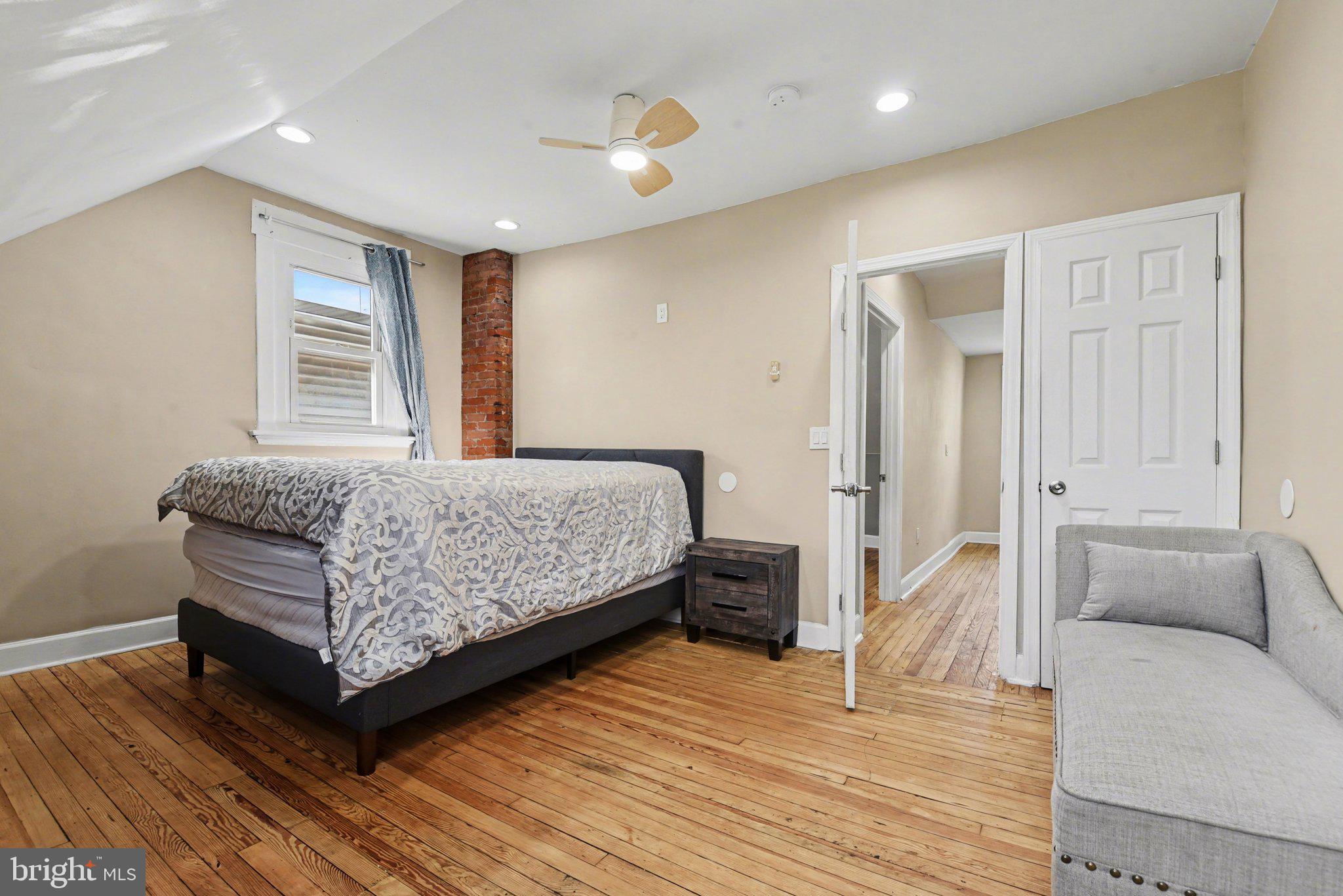 HARRISBURG CITY - Residential