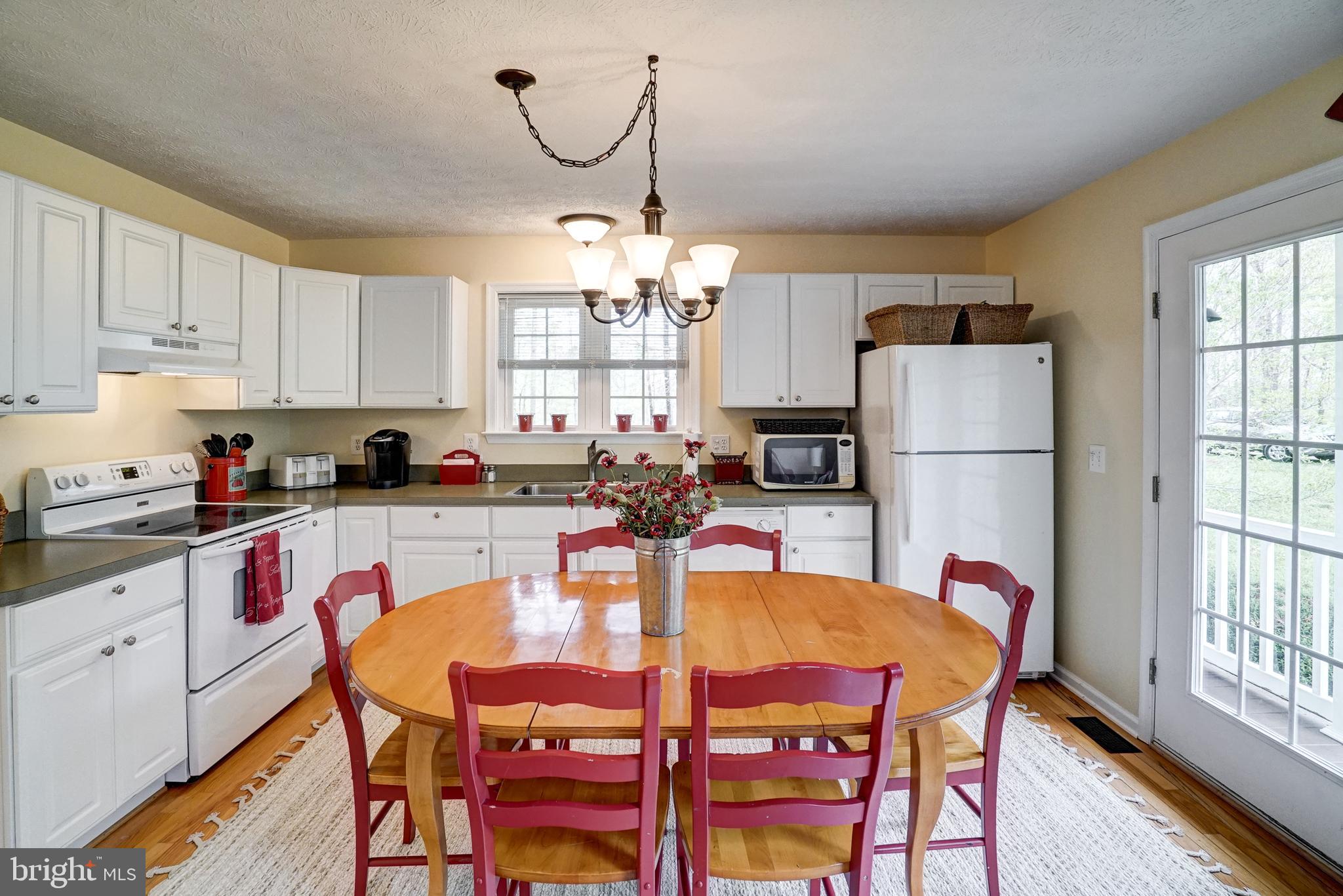 ROLLING WOODS - Residential