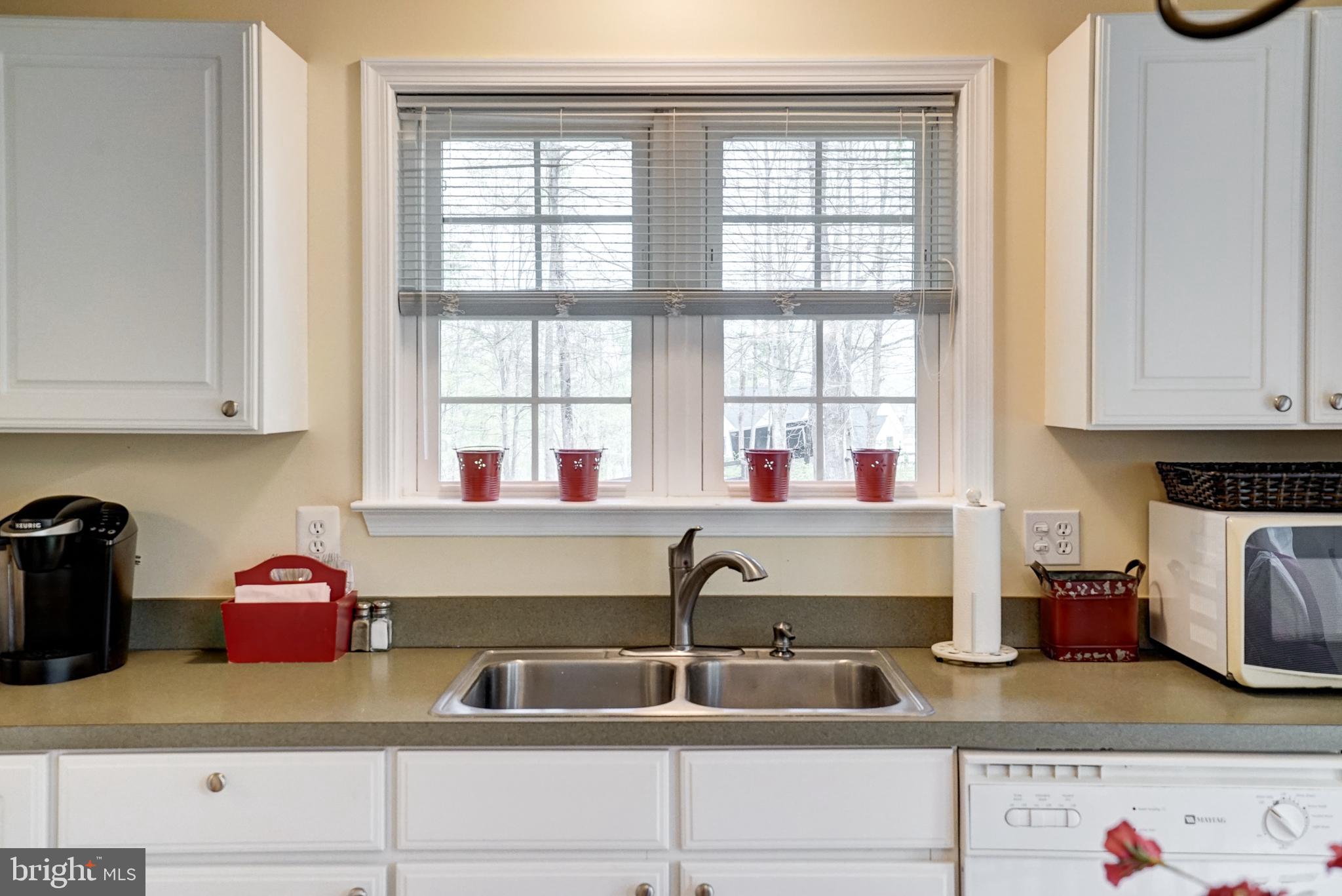 ROLLING WOODS - Residential