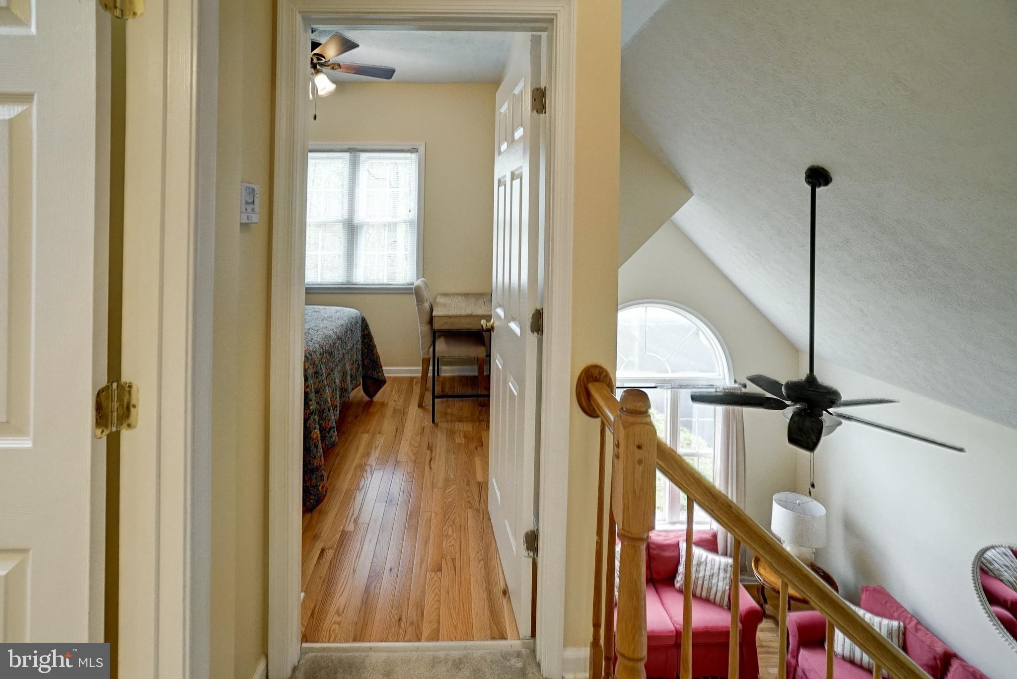 ROLLING WOODS - Residential