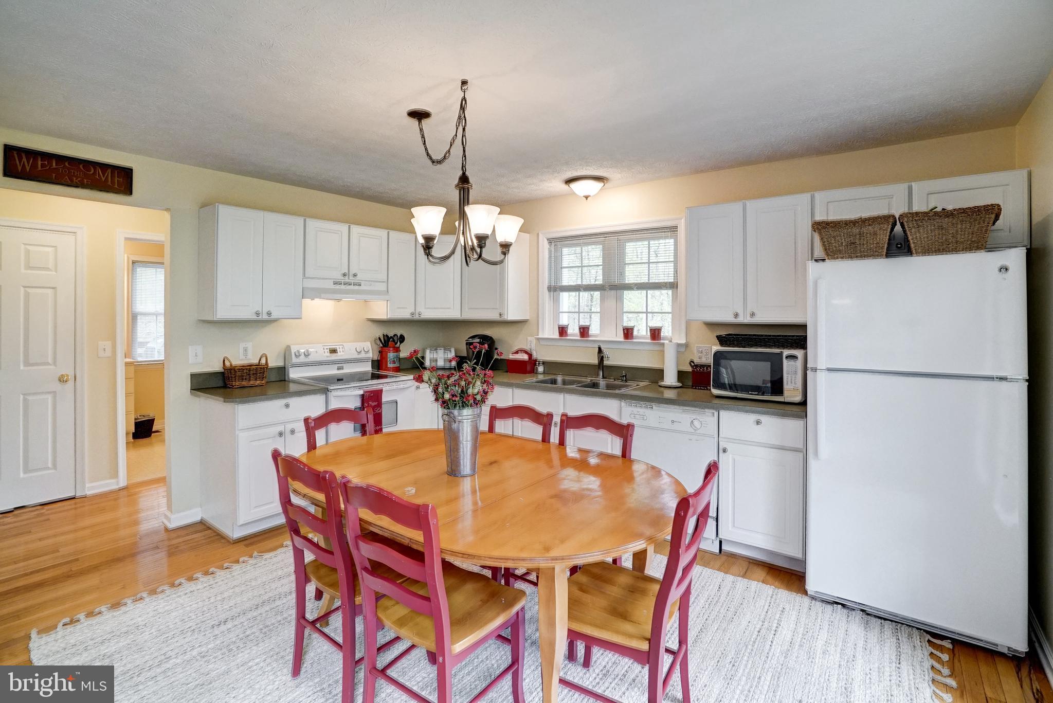 ROLLING WOODS - Residential