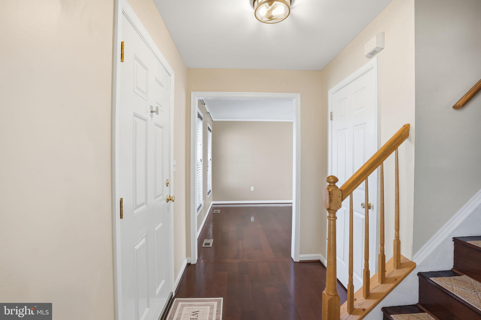 WHISPERING HILLS - Residential