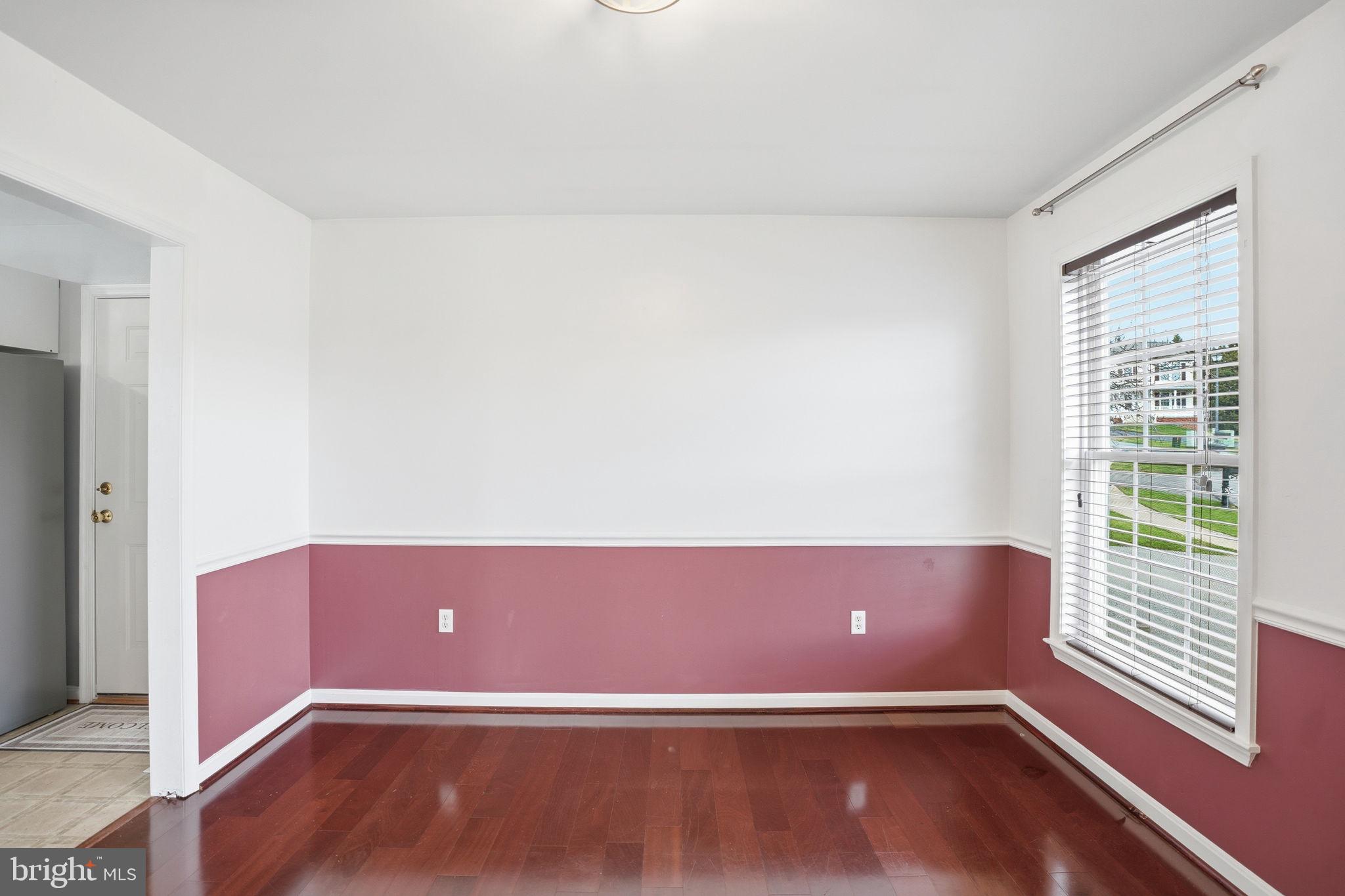 WHISPERING HILLS - Residential