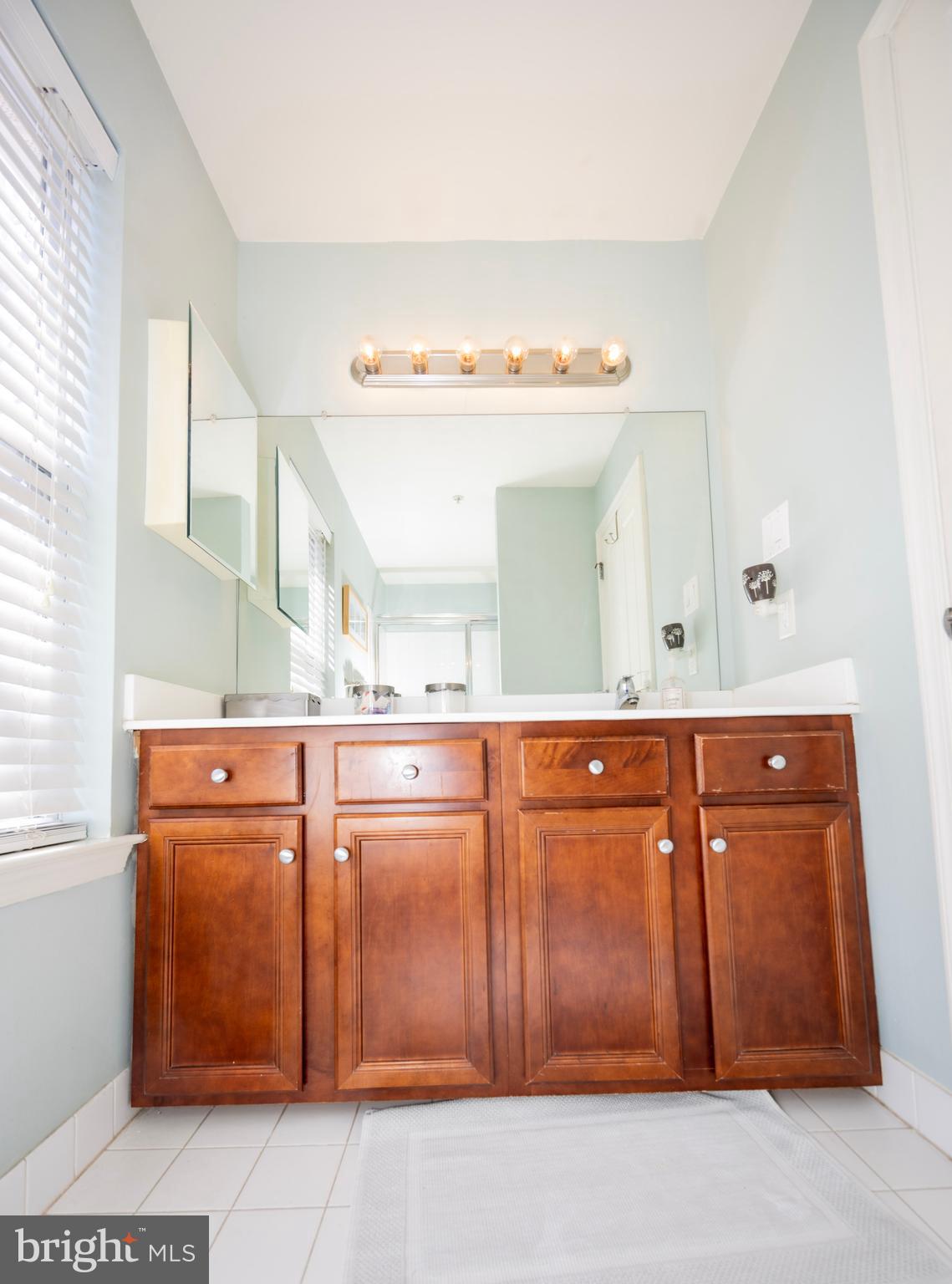 WYNGATE TOWNHOMES - Residential