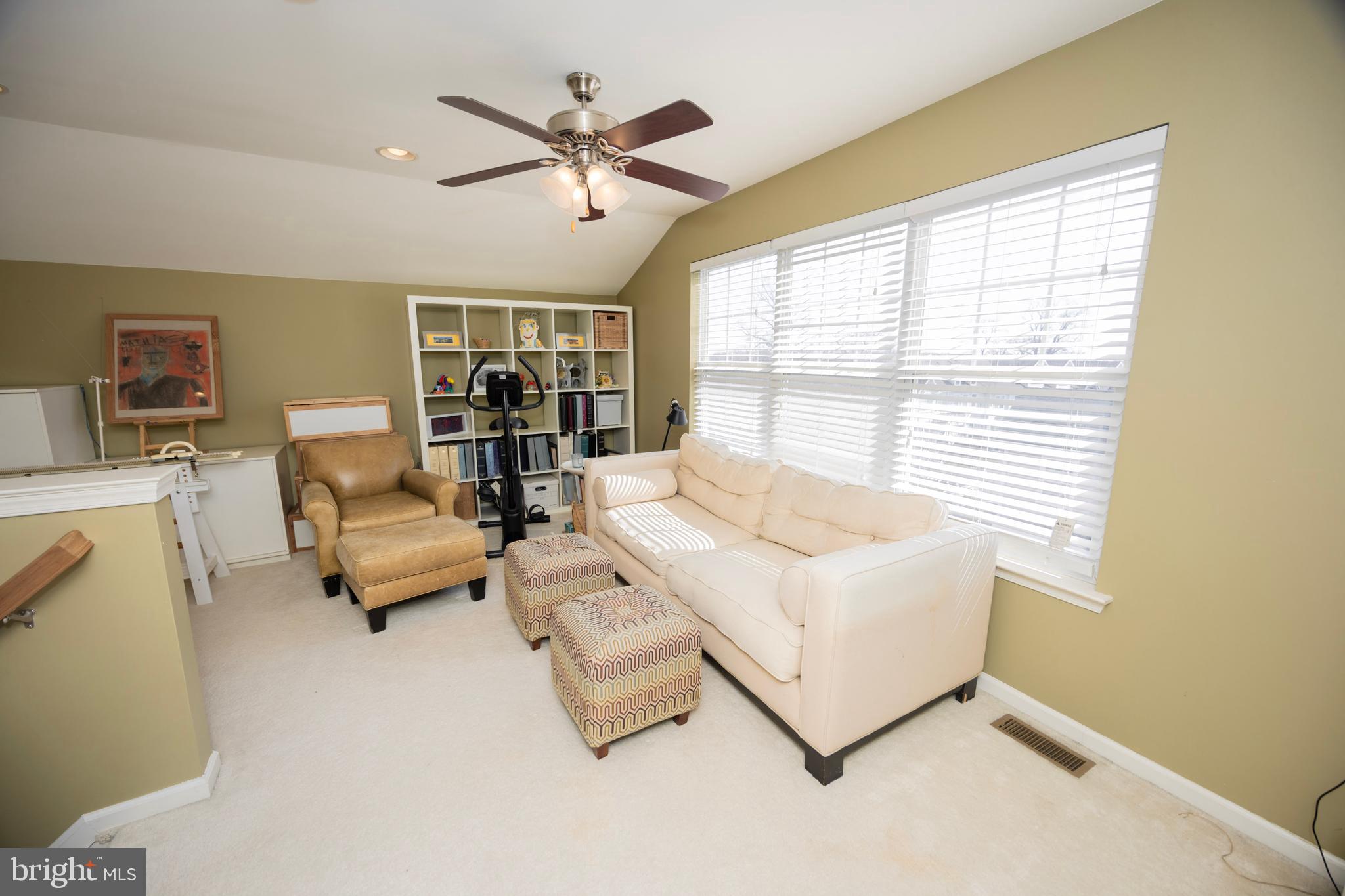 WYNGATE TOWNHOMES - Residential