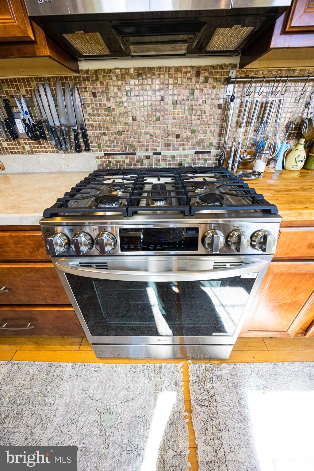 WYNGATE TOWNHOMES - Residential