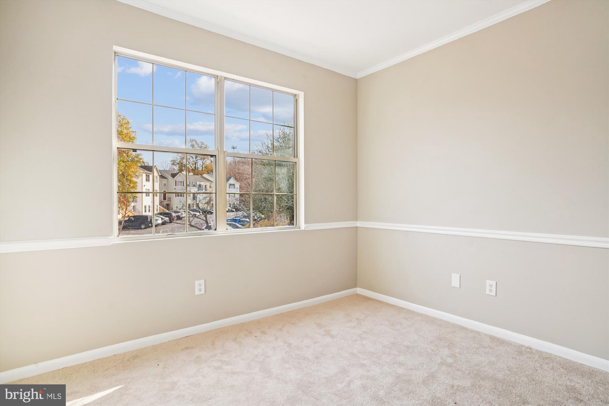 ANNAPOLIS OVERLOOK - Residential