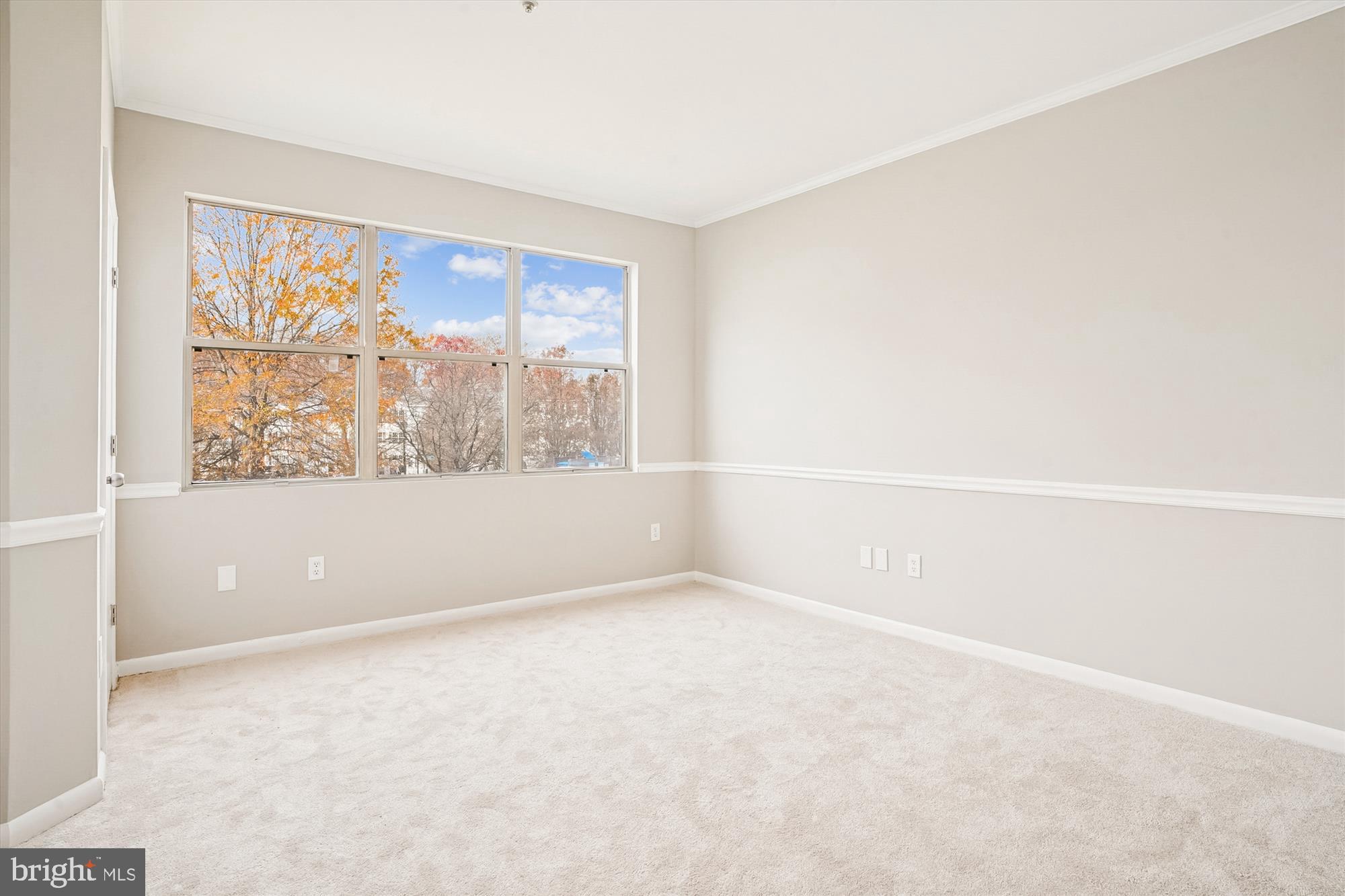 ANNAPOLIS OVERLOOK - Residential