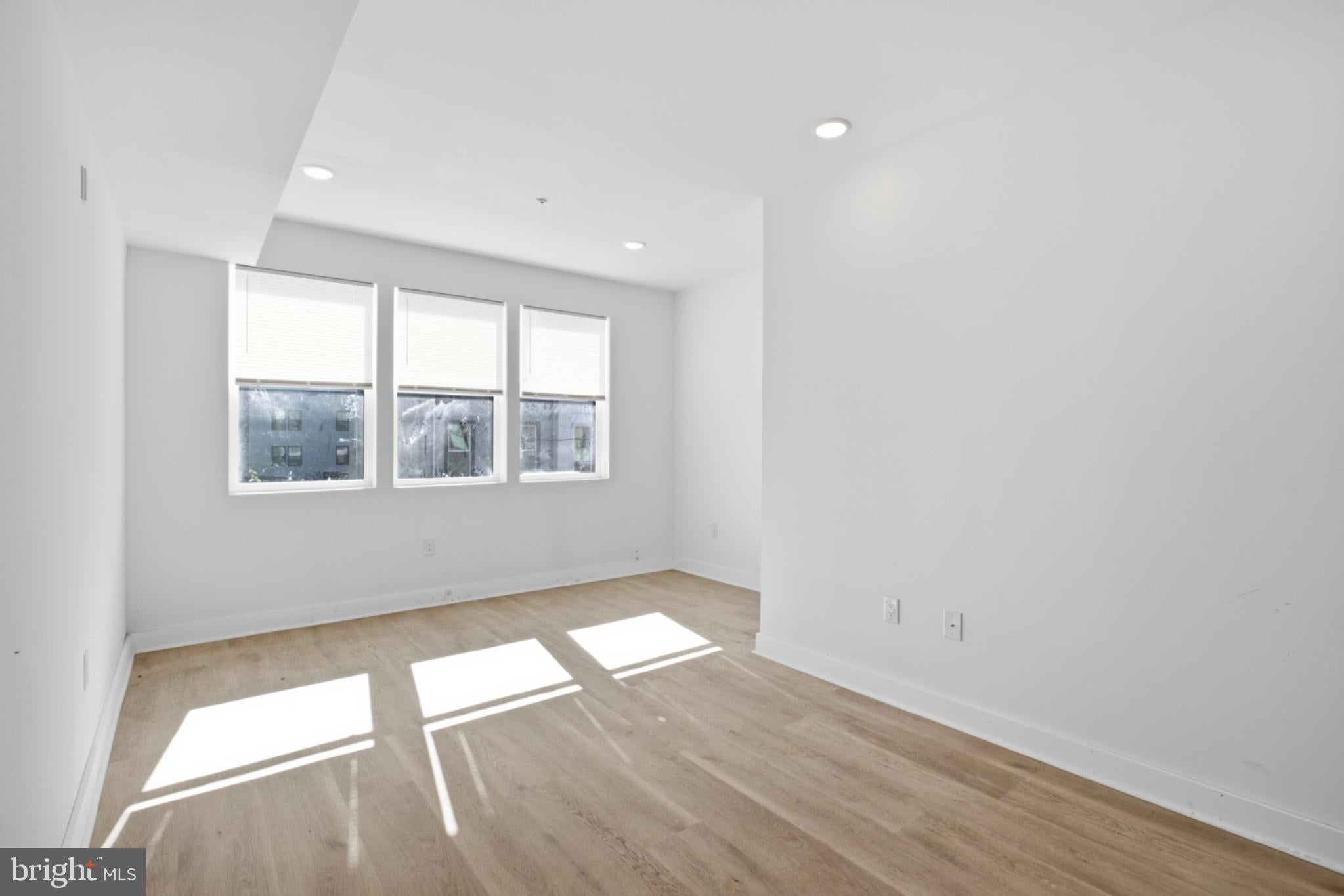 2330 N 16TH STREET 2