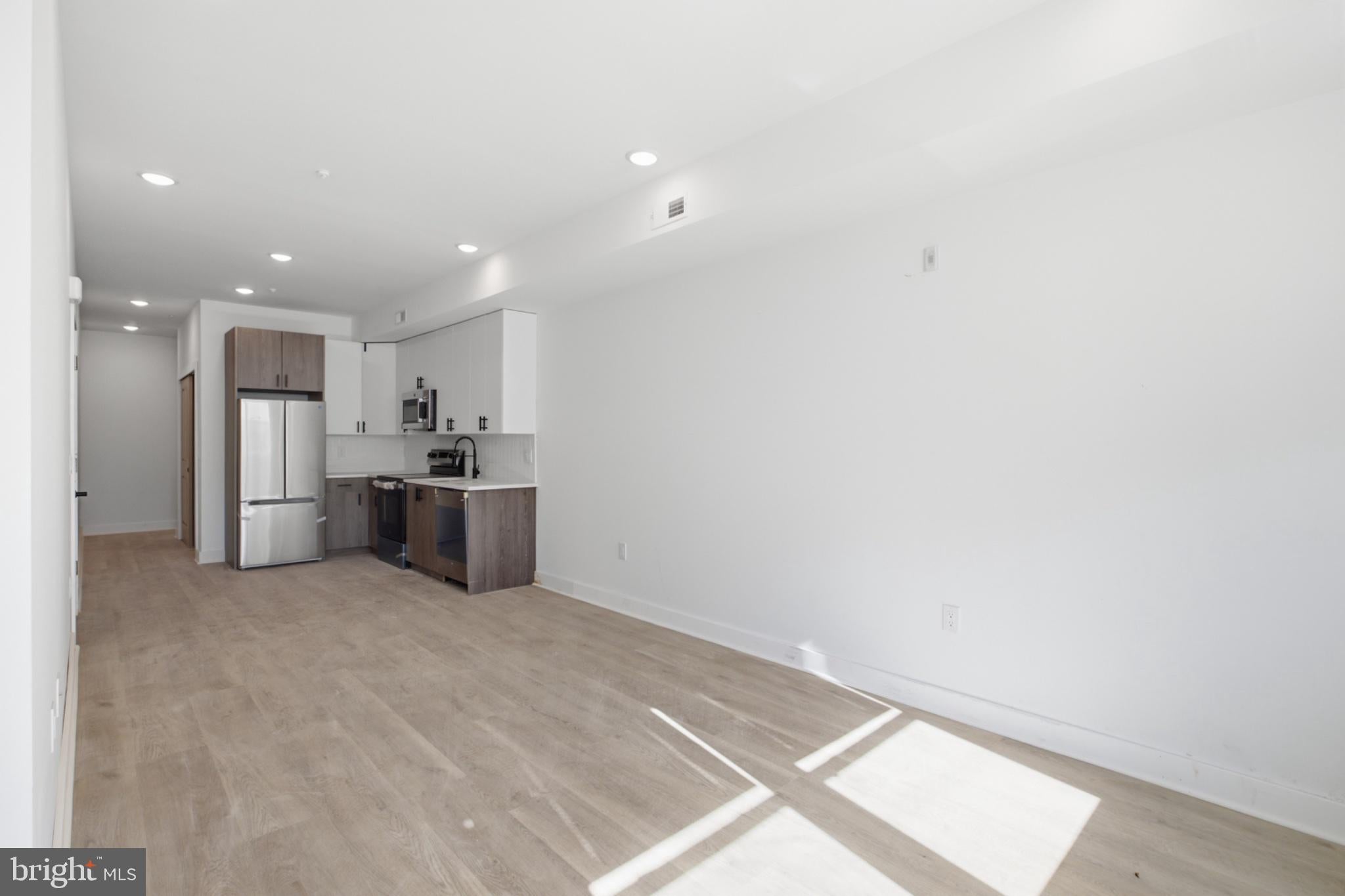 2330 N 16TH STREET 2