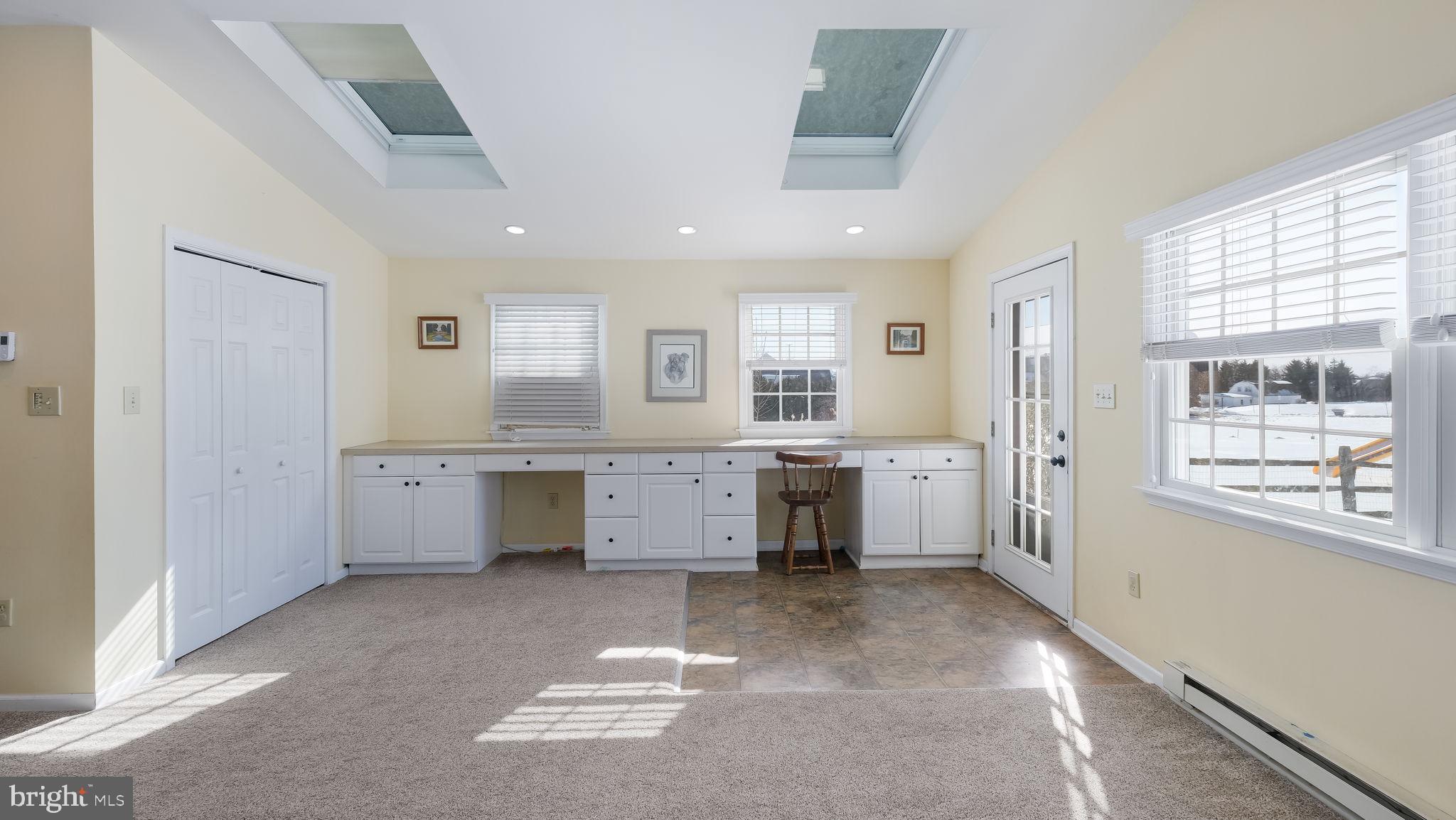 STRAWBERRY FIELDS - Residential