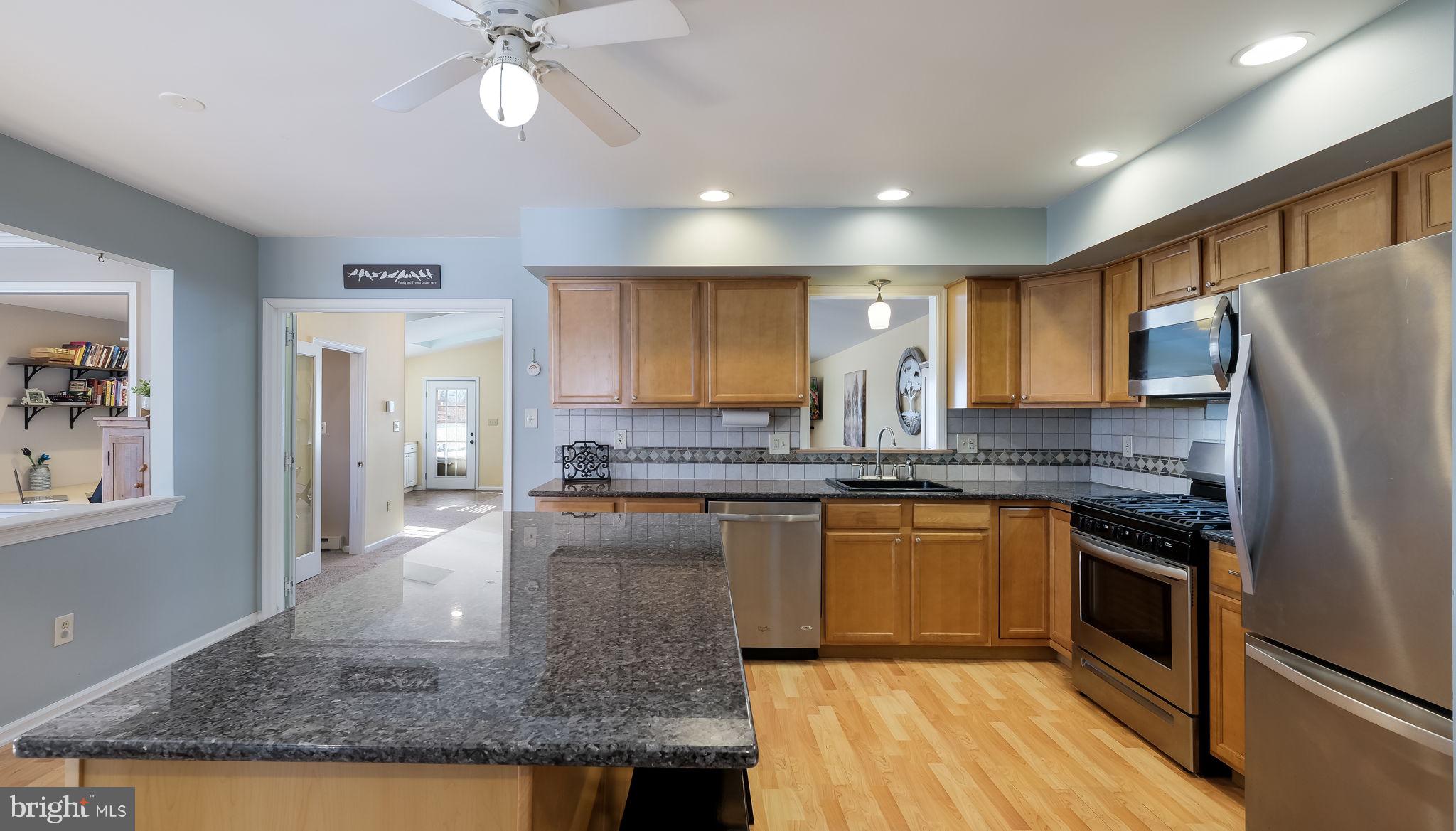 STRAWBERRY FIELDS - Residential