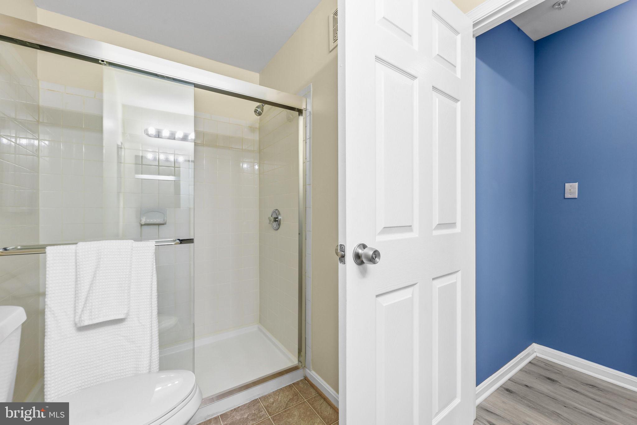 SILVERBROOK WOOD - Residential