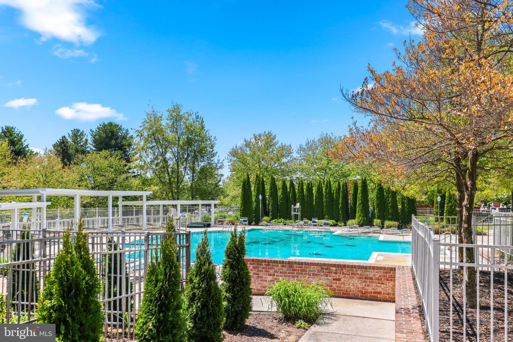 SILVERBROOK WOOD - Residential