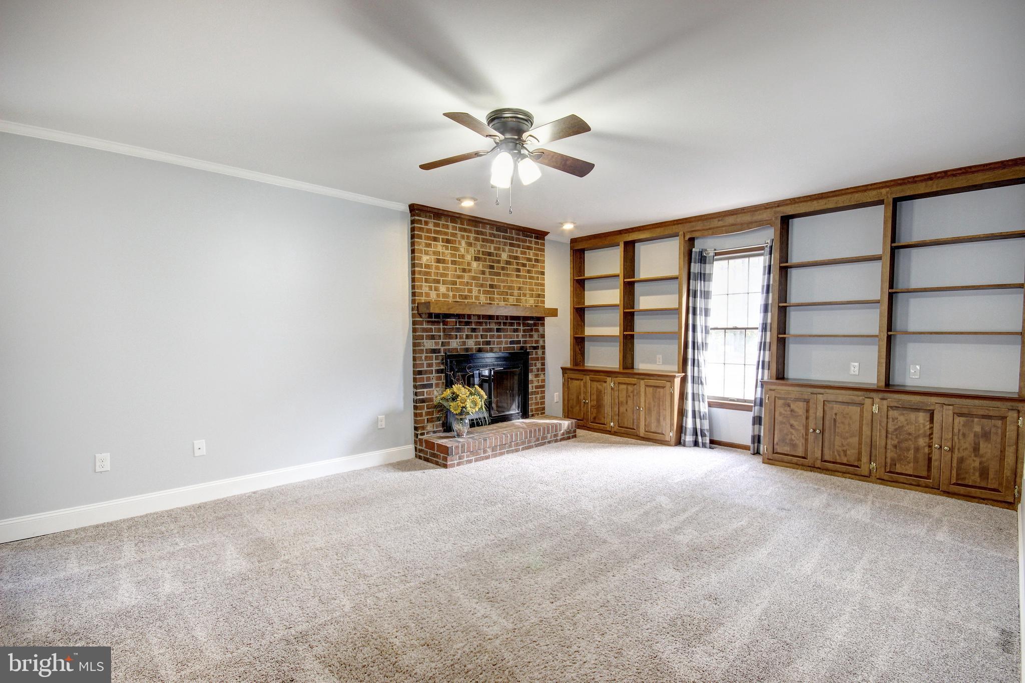 RUSTIC ACRES - Residential