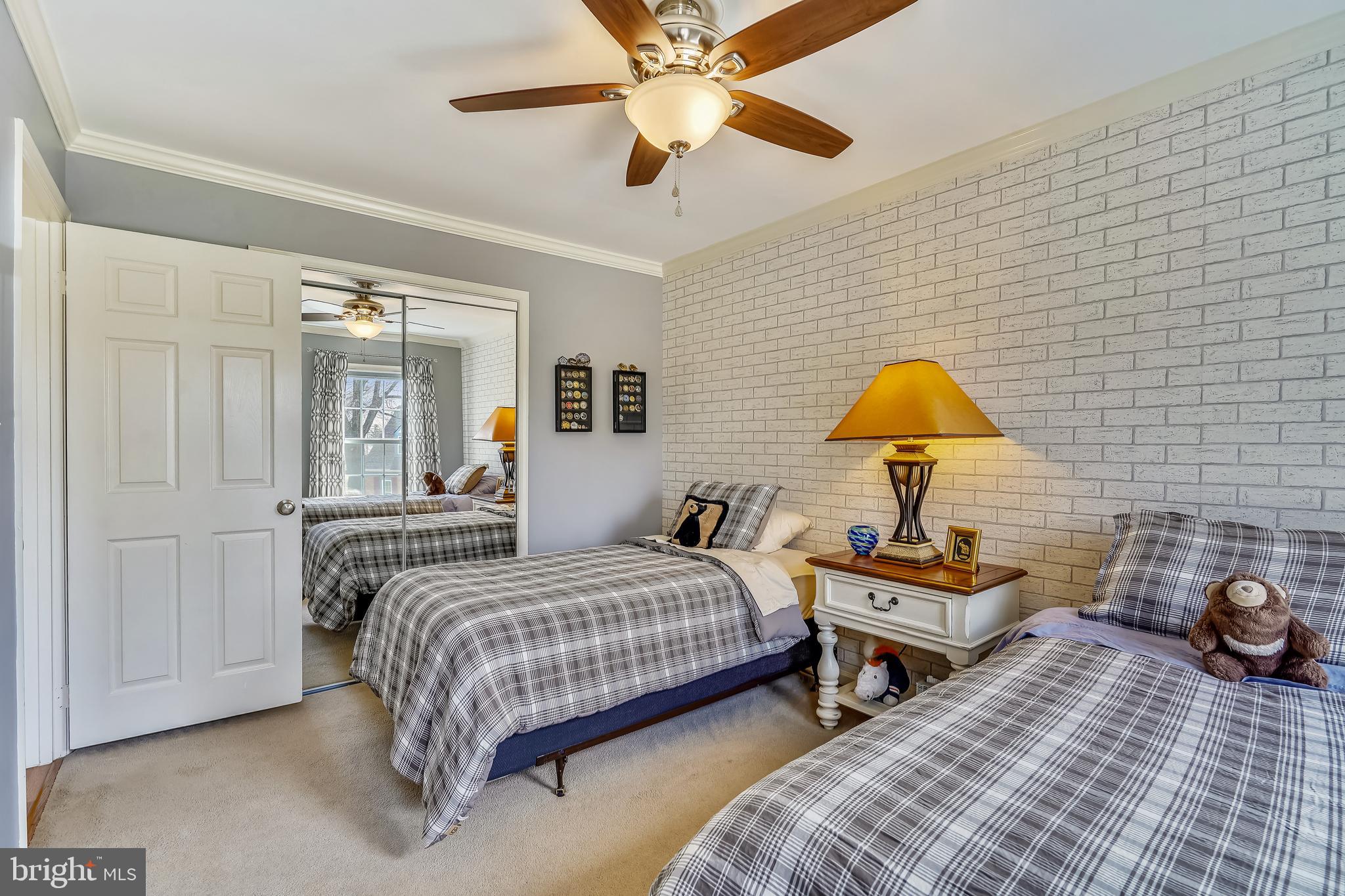 FRANKLIN FARM - Residential