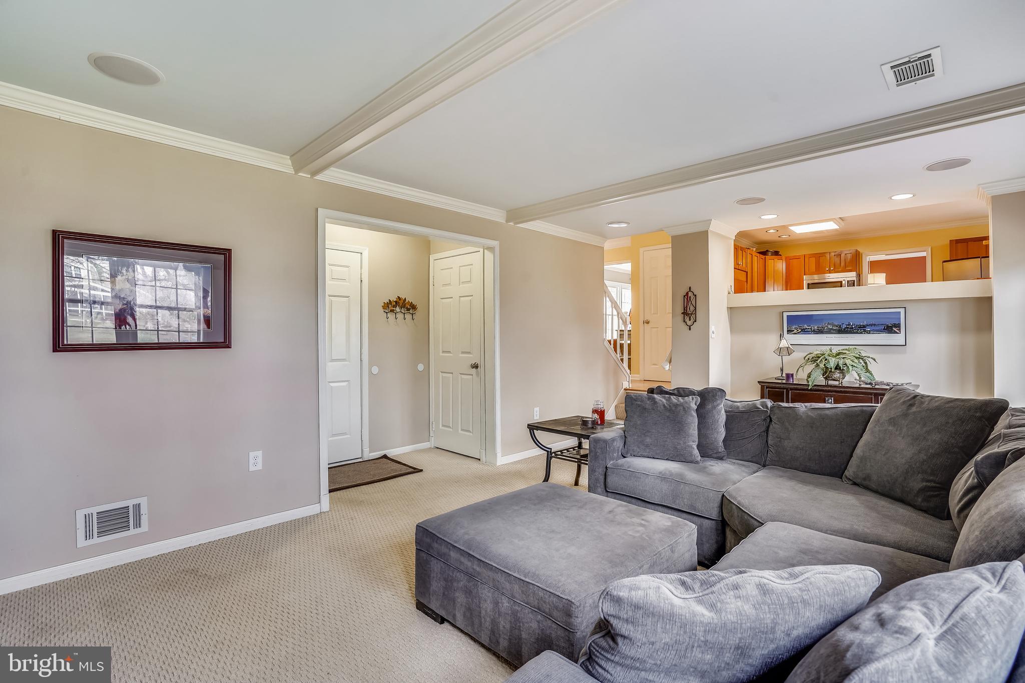 FRANKLIN FARM - Residential