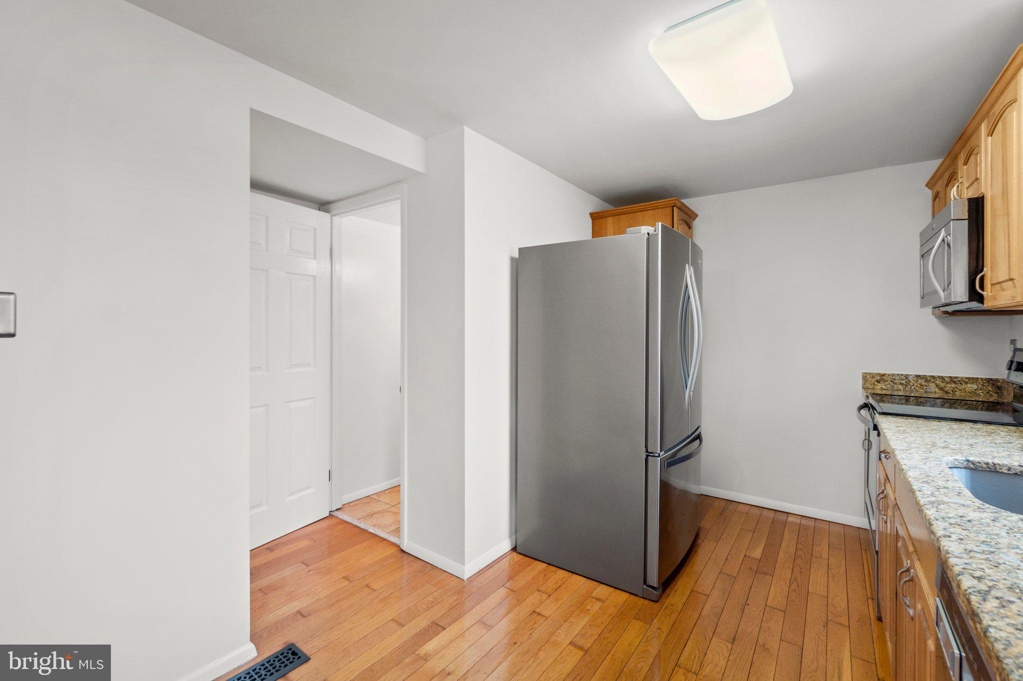 AMBER MEADOWS - Residential