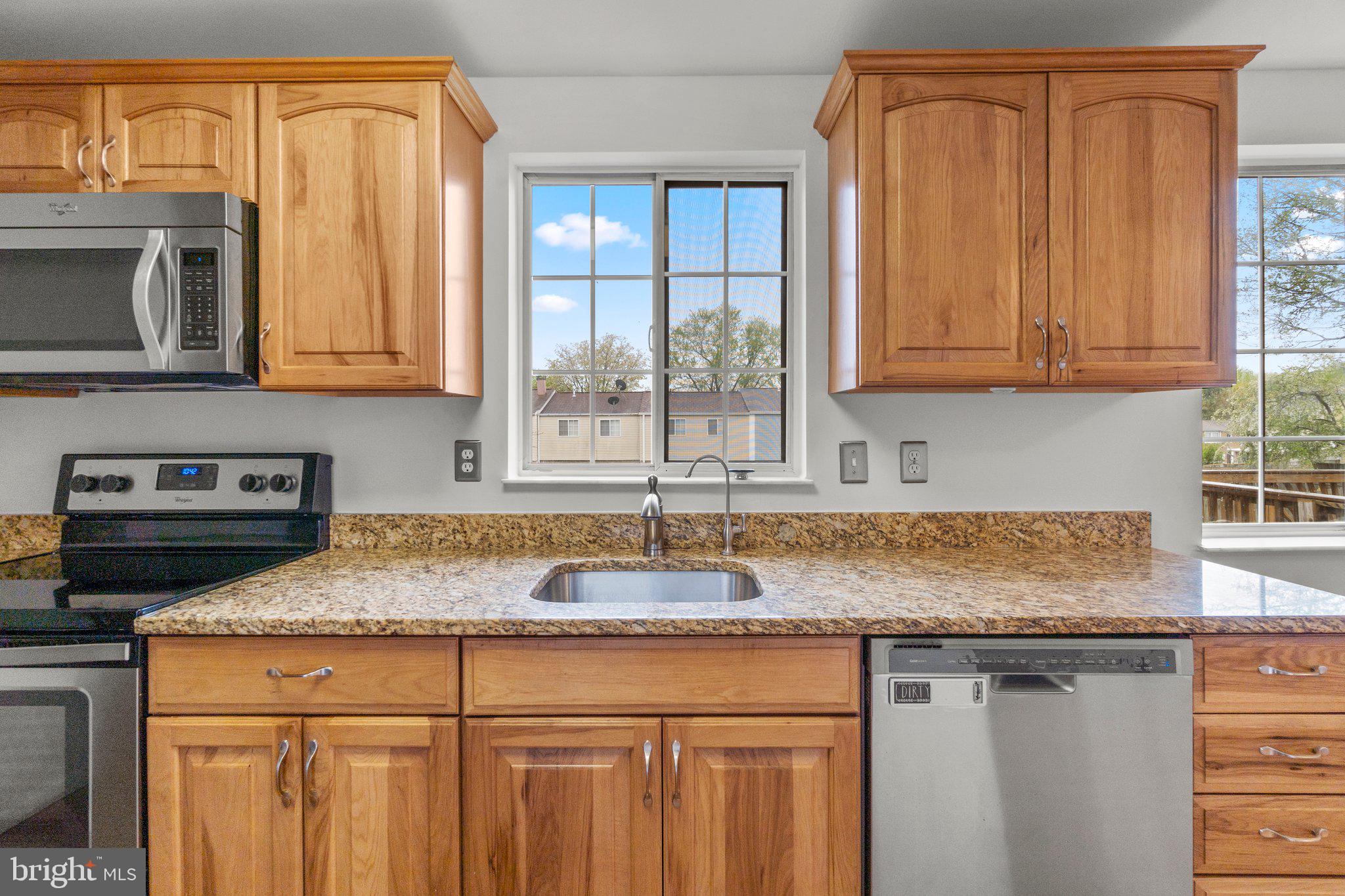 AMBER MEADOWS - Residential