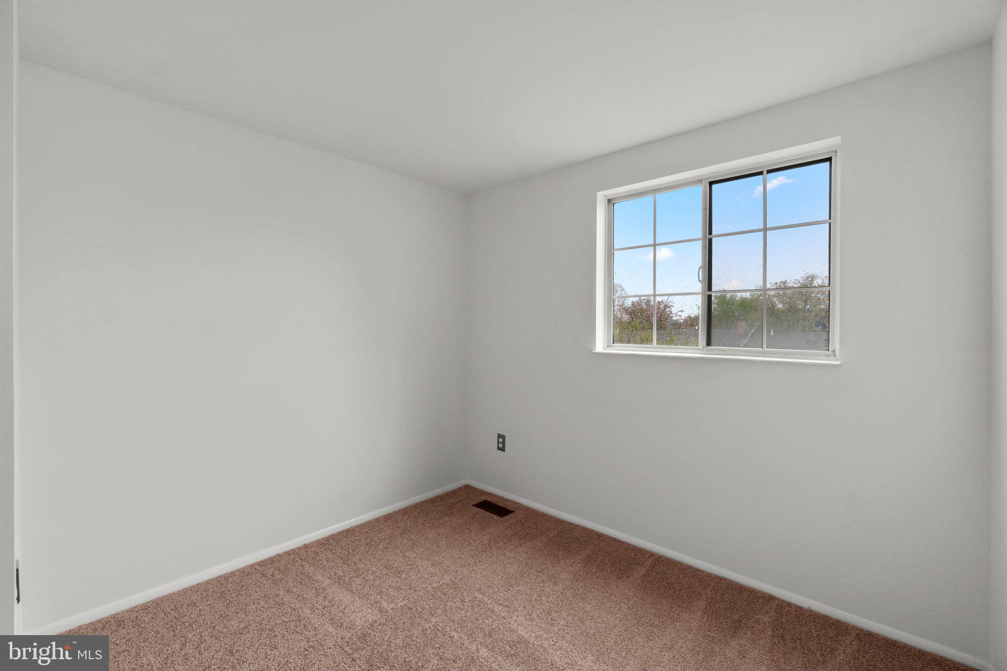 AMBER MEADOWS - Residential