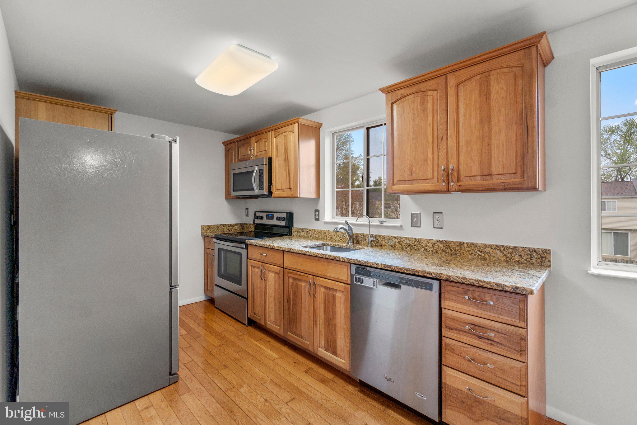 AMBER MEADOWS - Residential