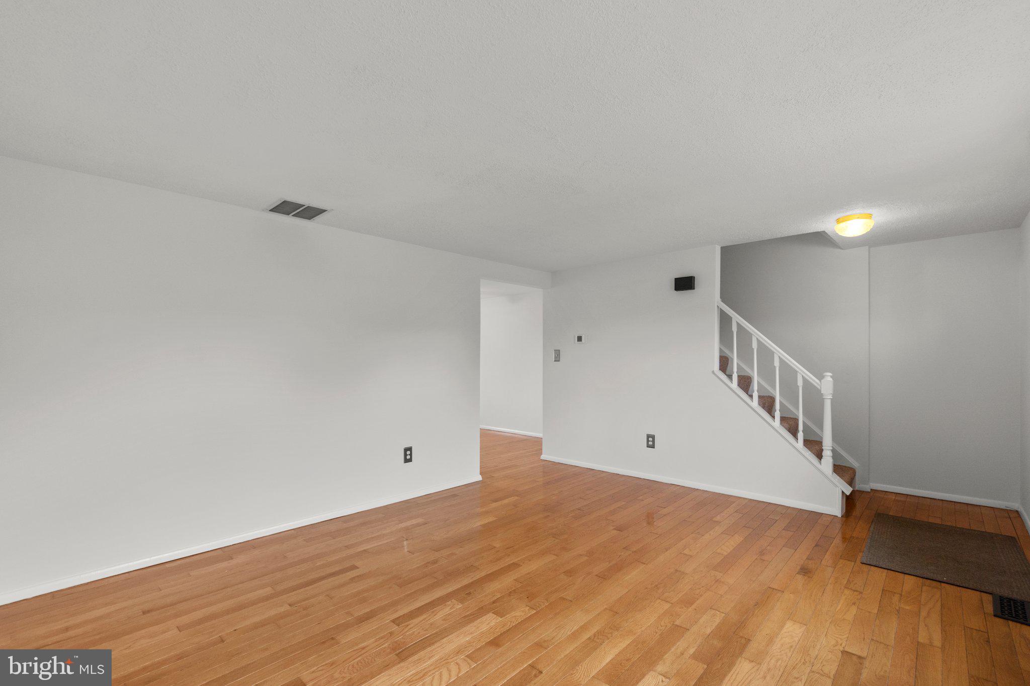 AMBER MEADOWS - Residential