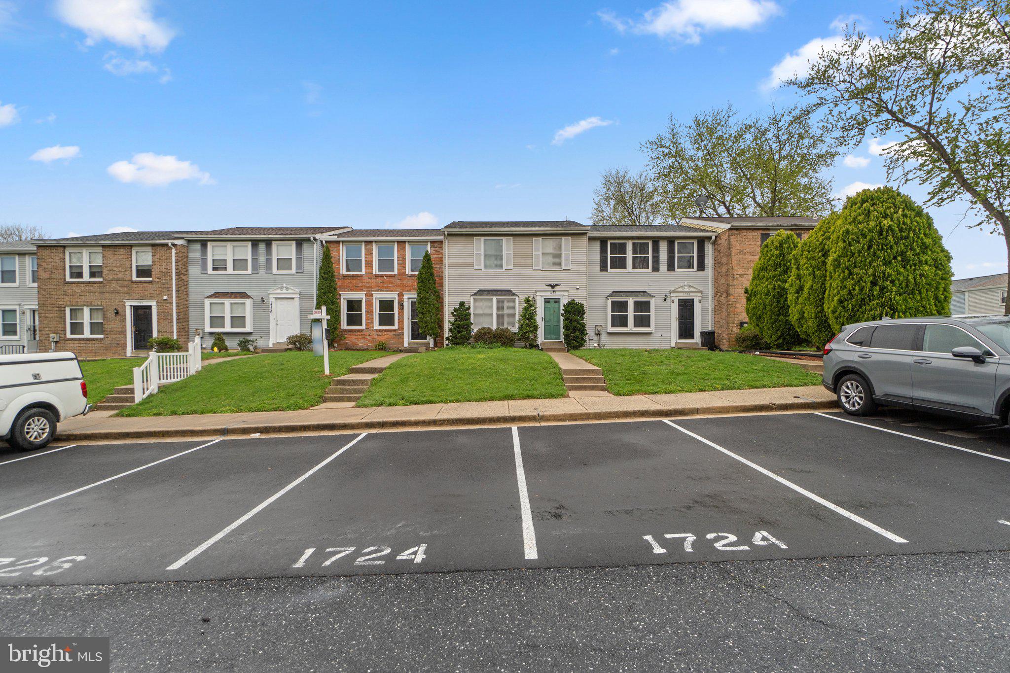 AMBER MEADOWS - Residential